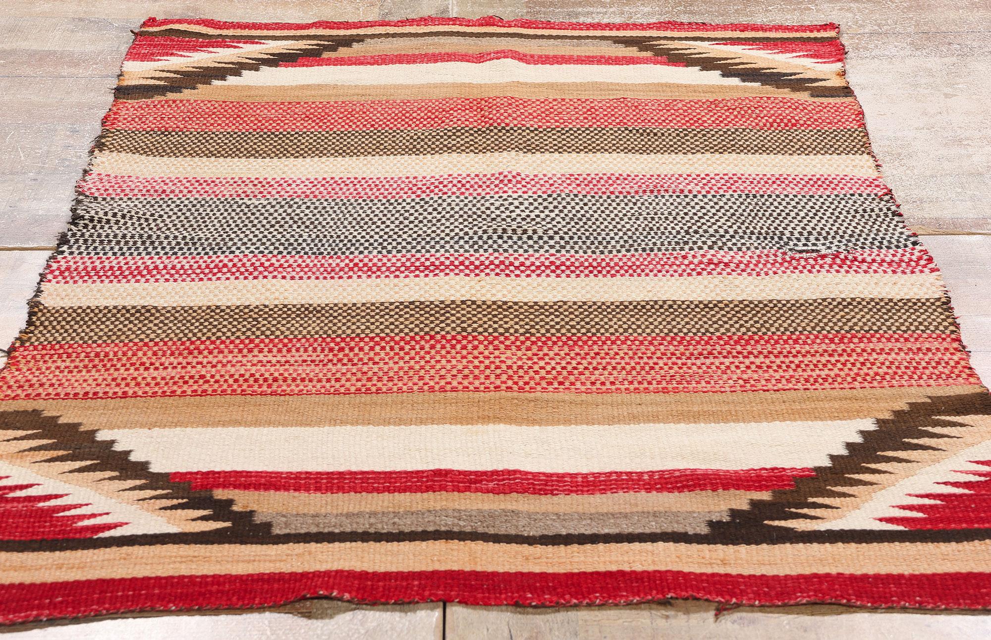 Lana Tessile in stile Navajo della fine del 19° secolo, di colore rosso Mesa in vendita