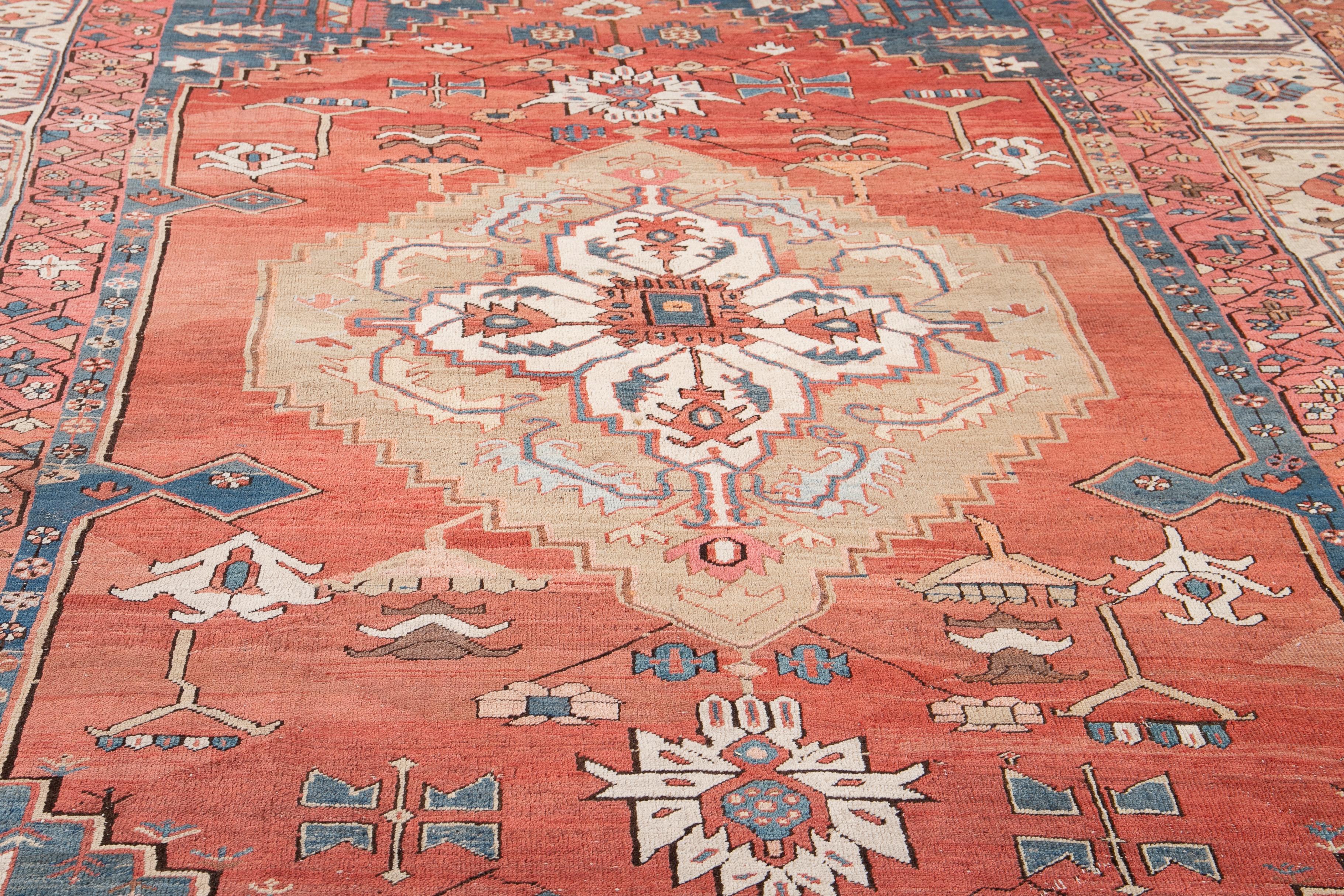 Spätes 19. Jahrhundert Rot Vintage Serapi Handgefertigter Wollteppich im Angebot 7