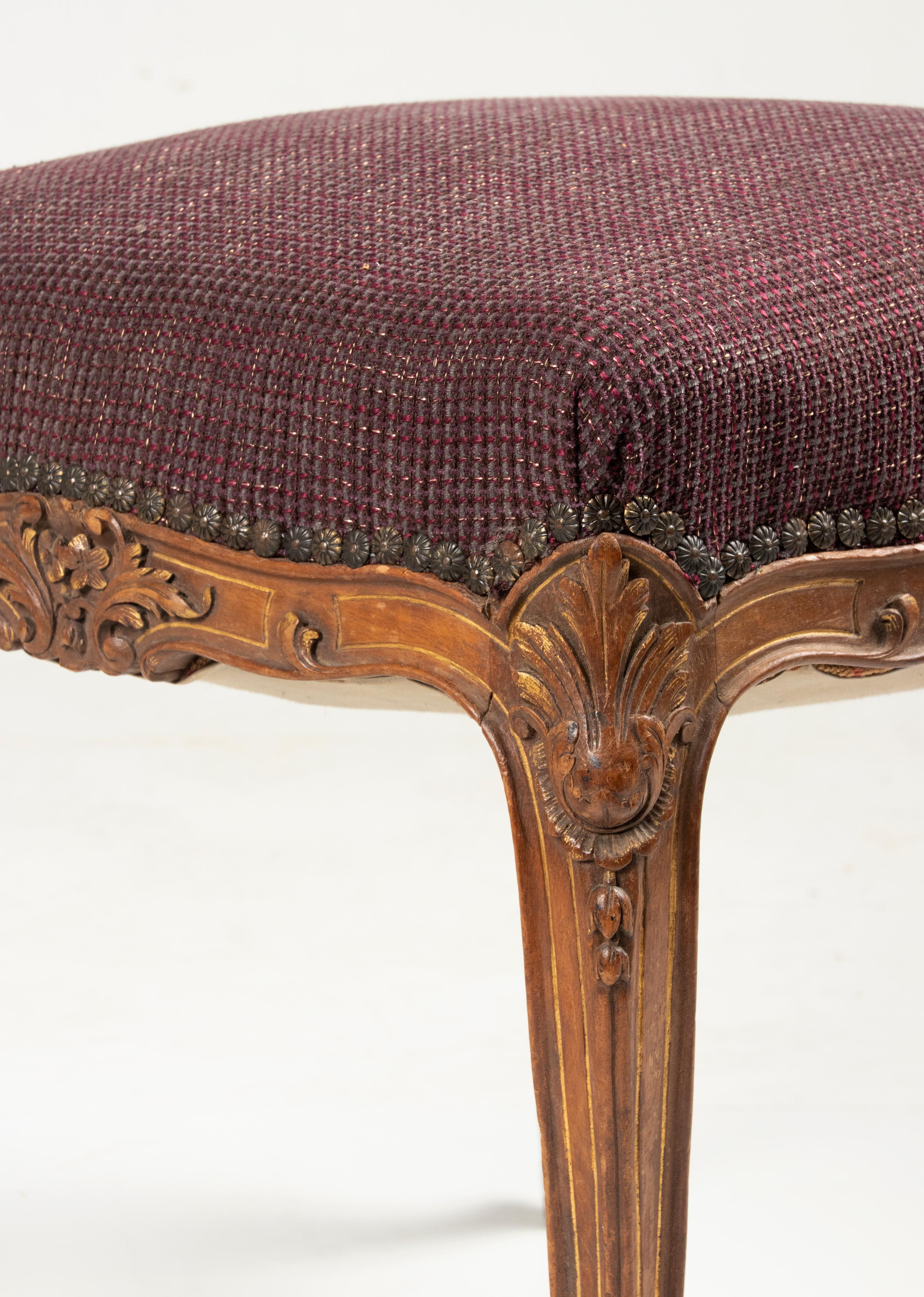 Late 19th Century Régence Style Walnut Carved Footstool For Sale 9