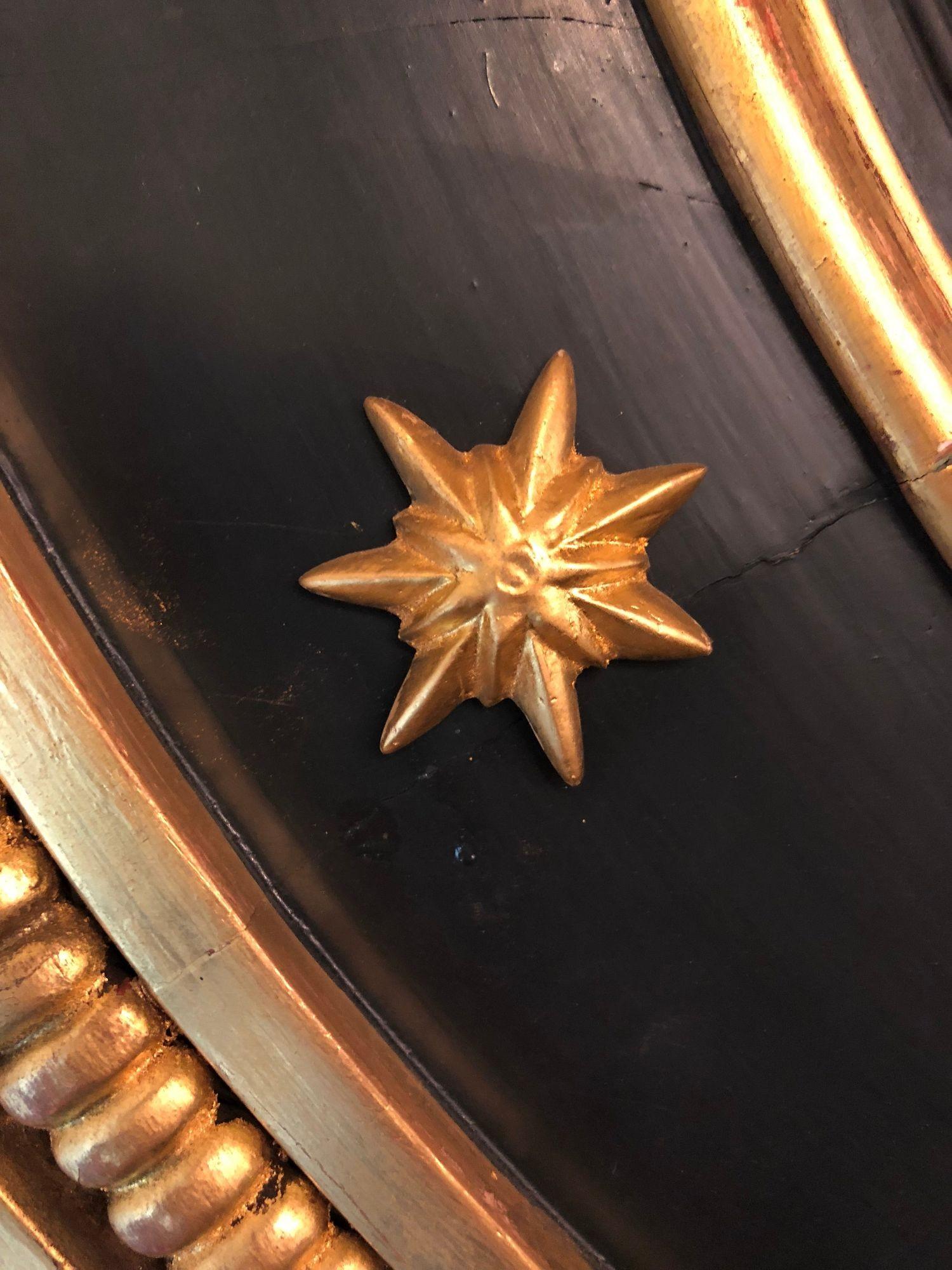 Konvexer geschnitzter und ebonisierter Bullseye-Spiegel aus vergoldetem Holz, Regency-Stil, spätes 19. Jahrhundert im Angebot 1