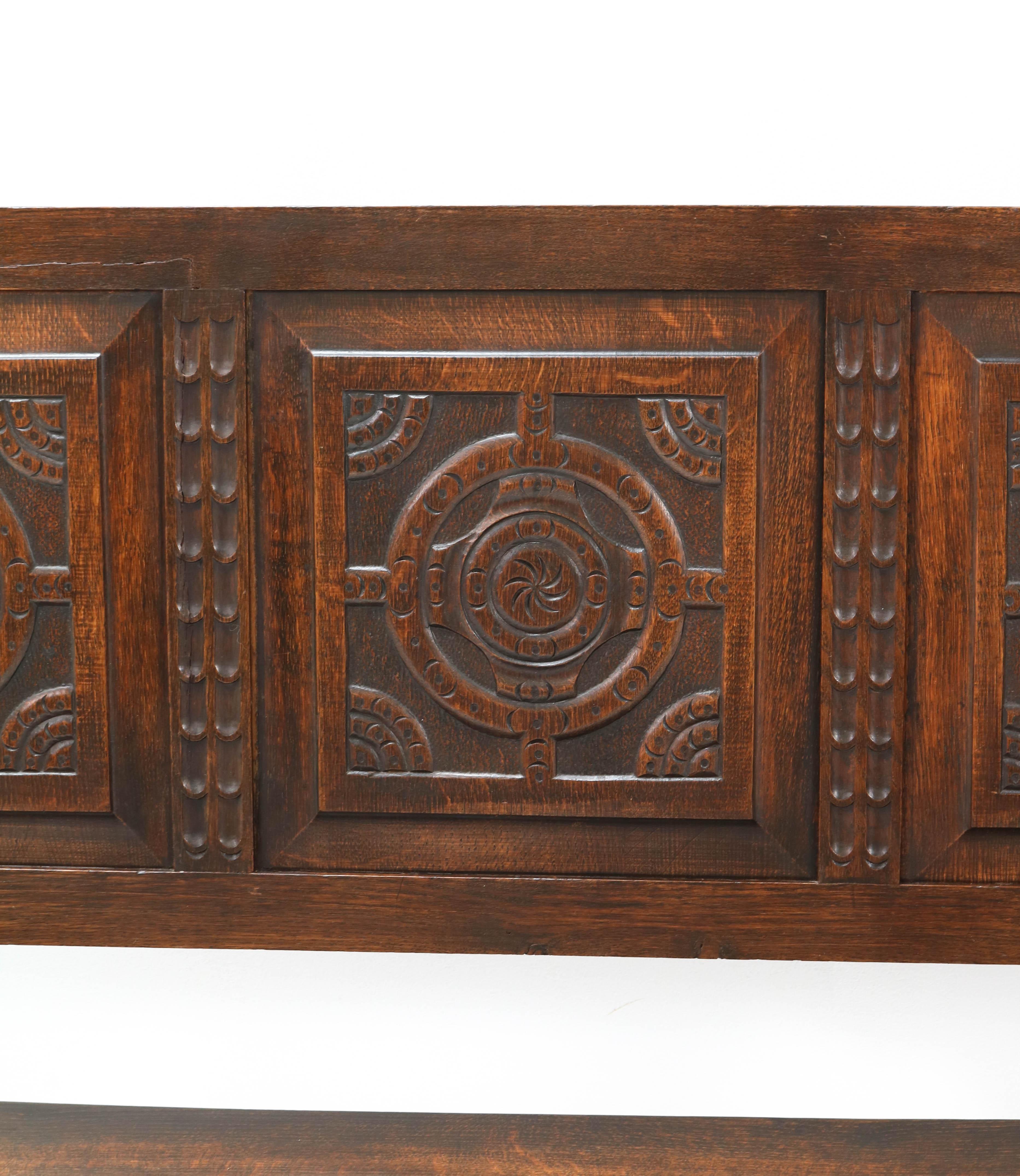 Late 19th Century Renaissance Style Carved Oak Hall Bench 6