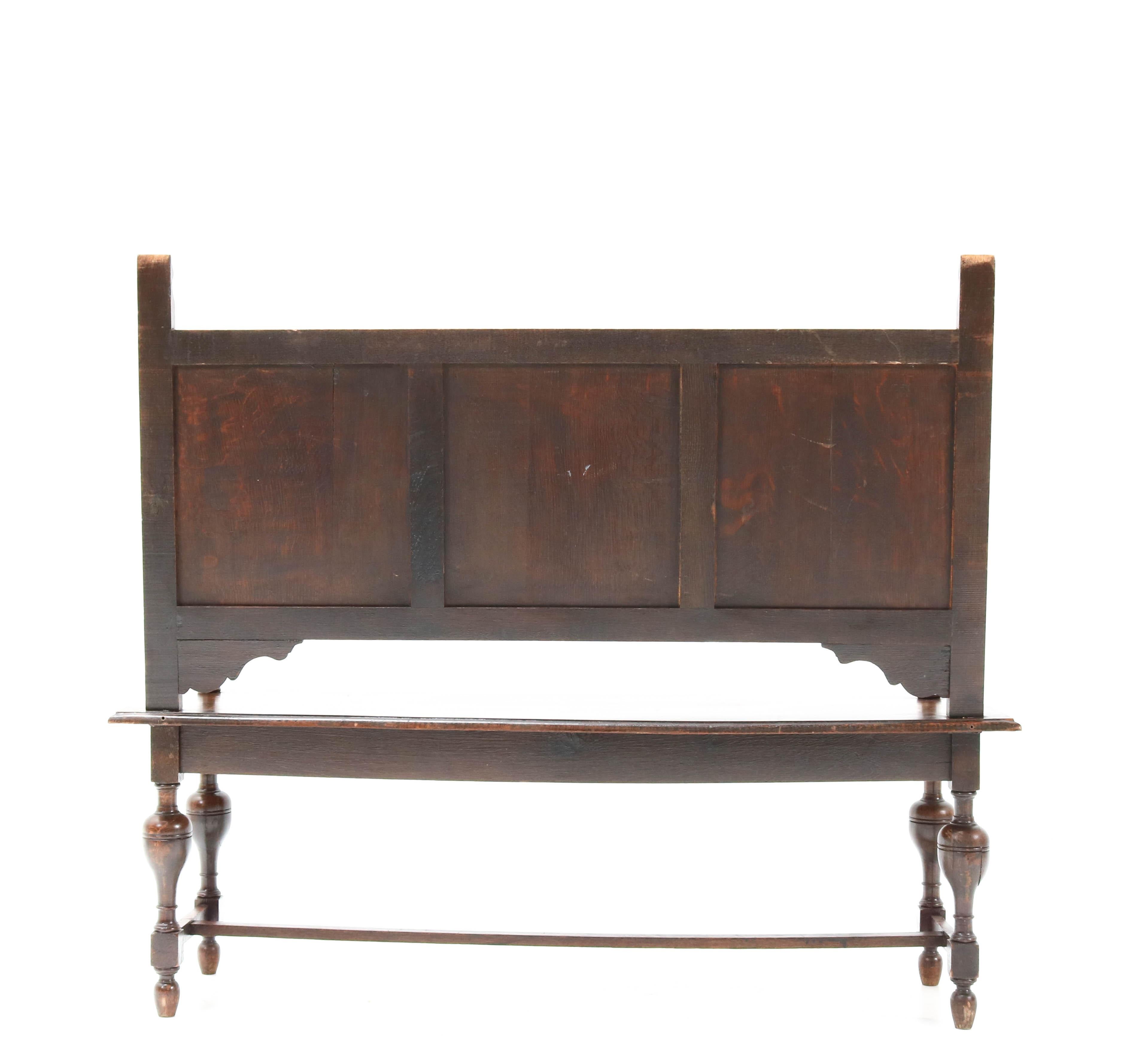 Late 19th Century Renaissance Style Carved Oak Hall Bench 3