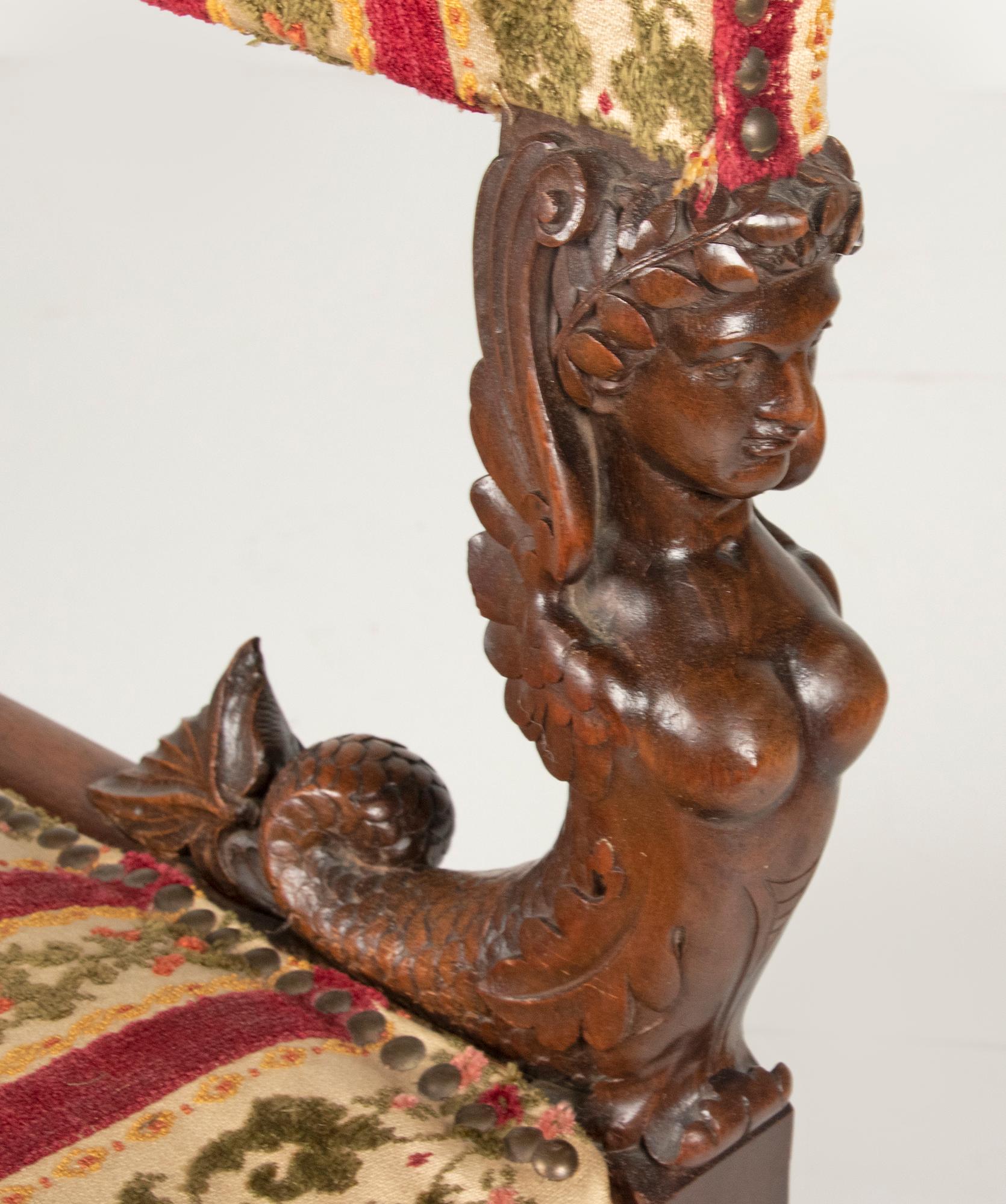 Late 19th Century Renaissance Walnut Chair with Mermaids In Good Condition For Sale In Casteren, Noord-Brabant