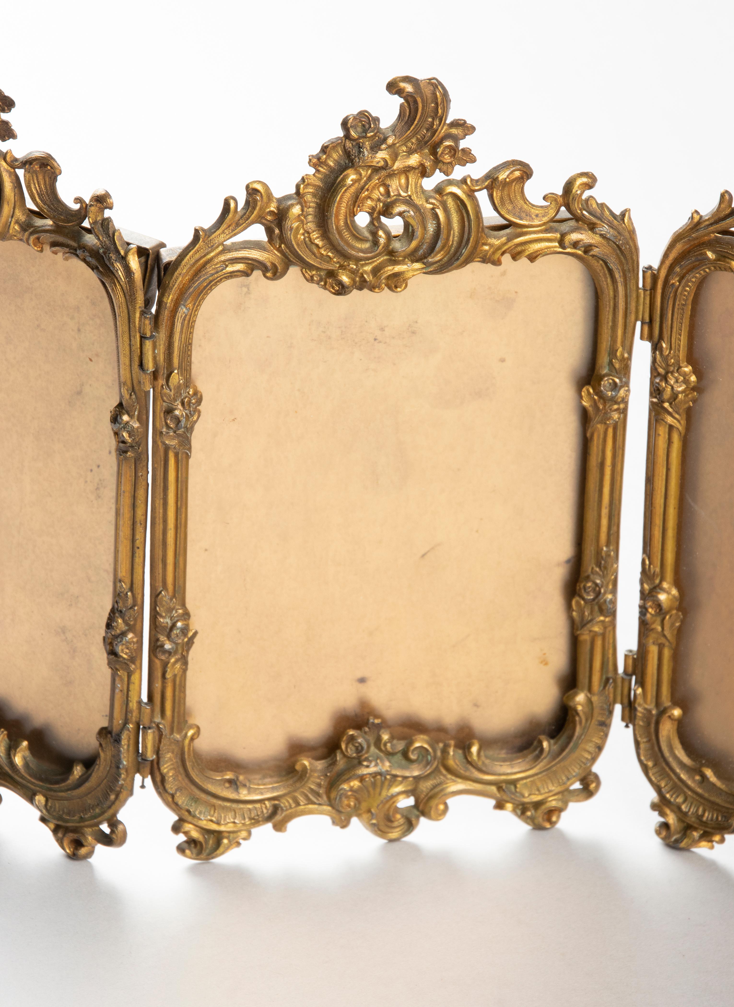 Late 19th Century Rococo Gilt Copper Fourfold Picture Frame 14