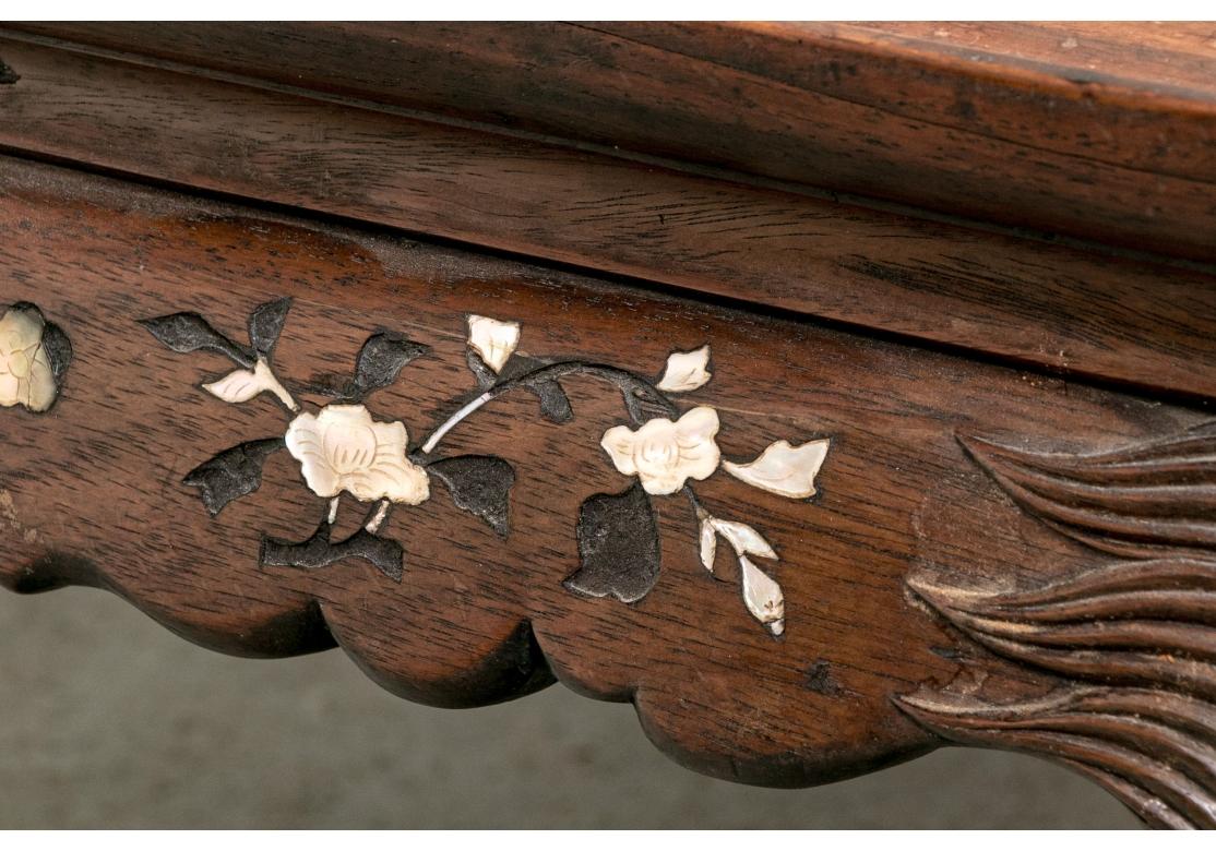 Late 19th Century Rosewood Chinese Carved And Inlaid Low Tea Table For Sale 4