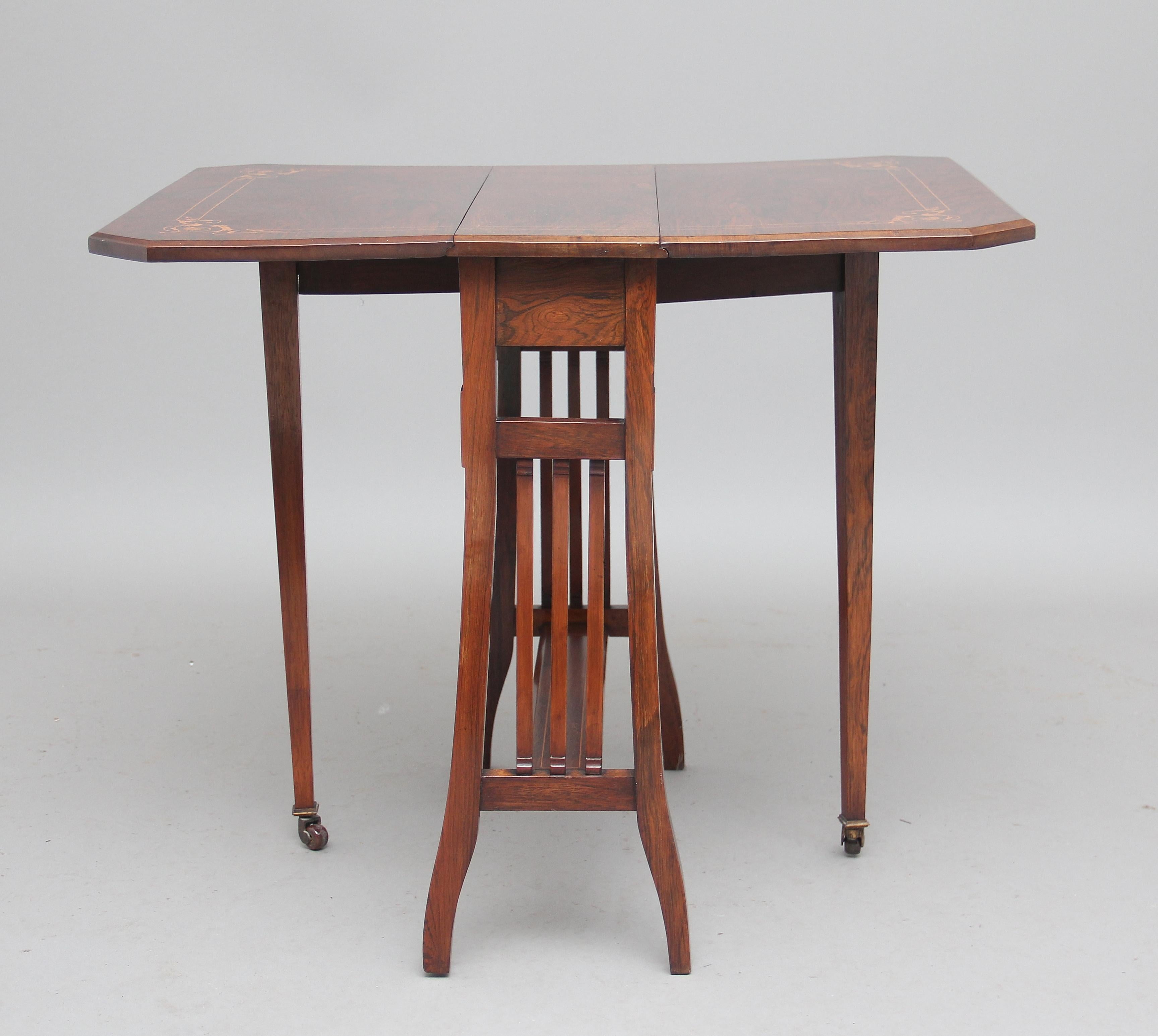 Late 19th Century rosewood Sutherland table In Good Condition For Sale In Martlesham, GB