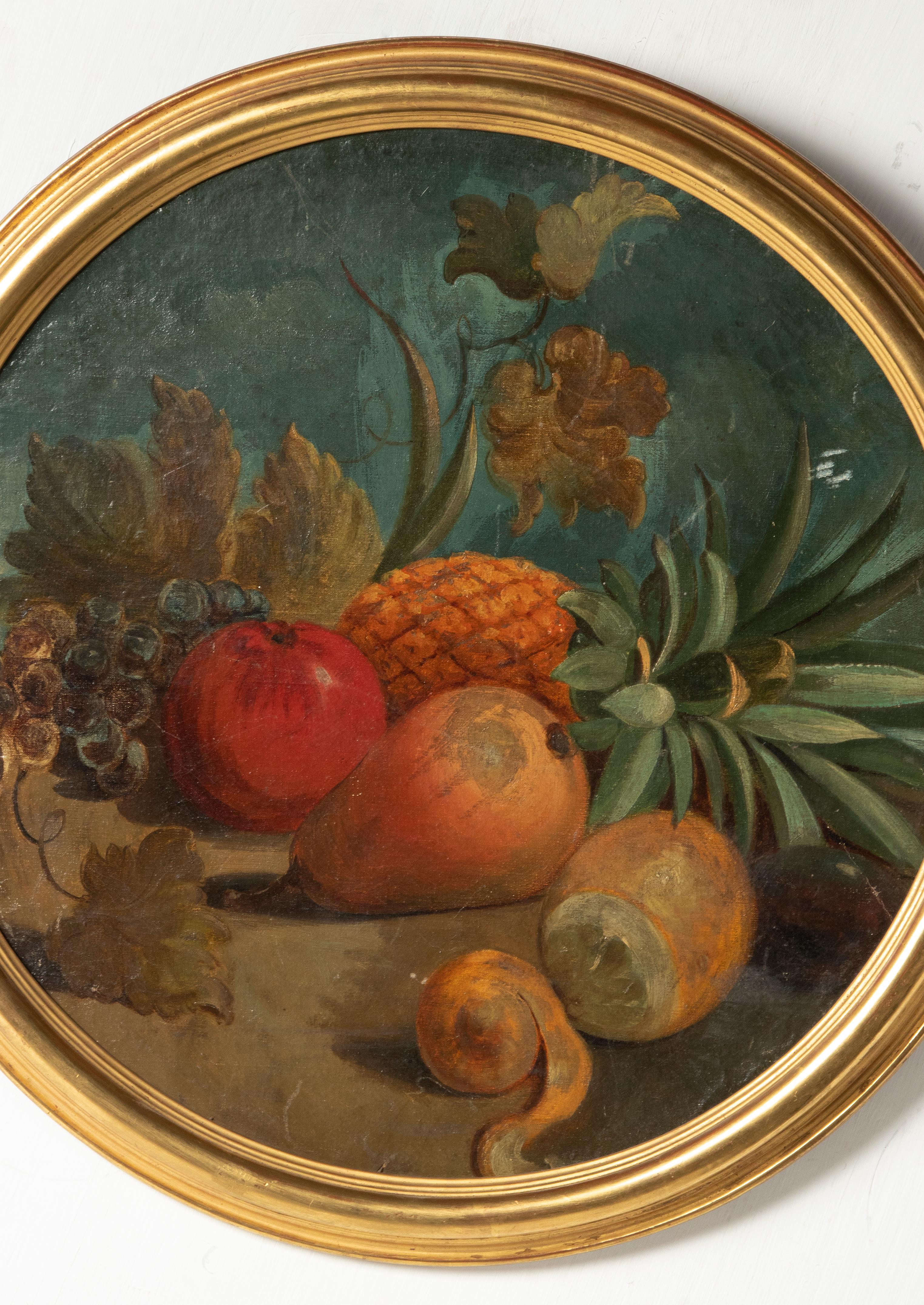 Late 19th Century Round Oil Painting Fruit Still Life with Gold Leaf Frame For Sale 3