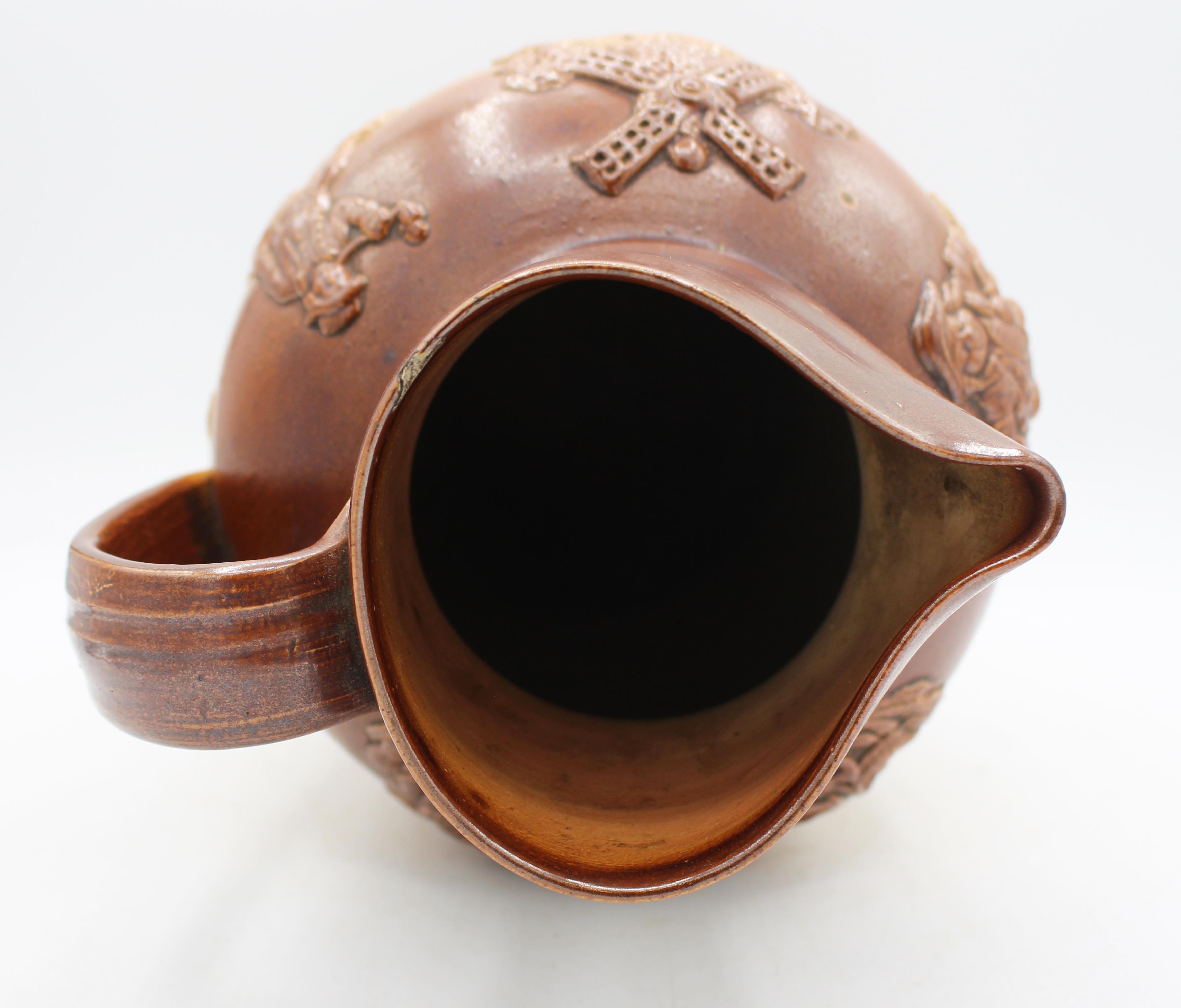 Late 19th Century Royal Doulton, Lambeth, London Stoneware Jug im Angebot 1