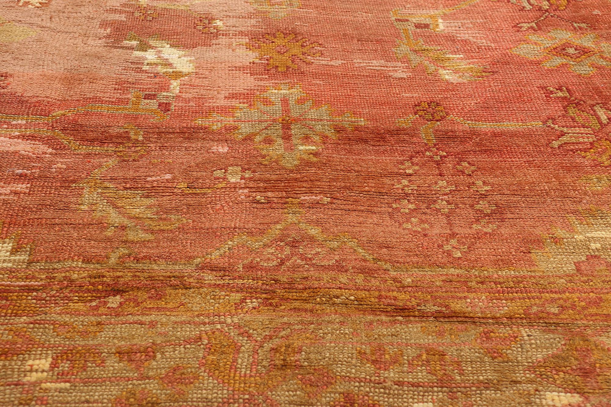Alfombra Turca Oushak Roja Antigua Rústica de Finales del Siglo XIX en Desgastado estado para la venta en Dallas, TX