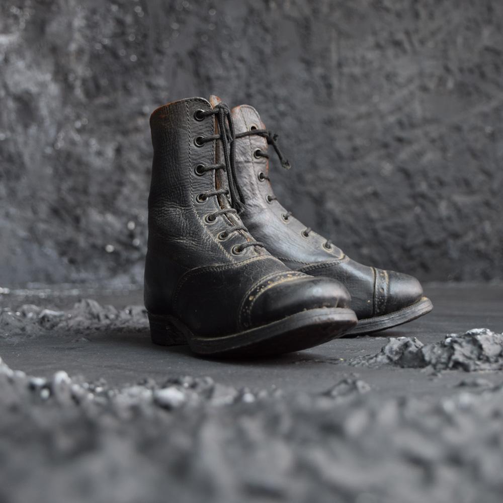 Late 19th Century Salesman’s Sample Handmade Leather Boots 3