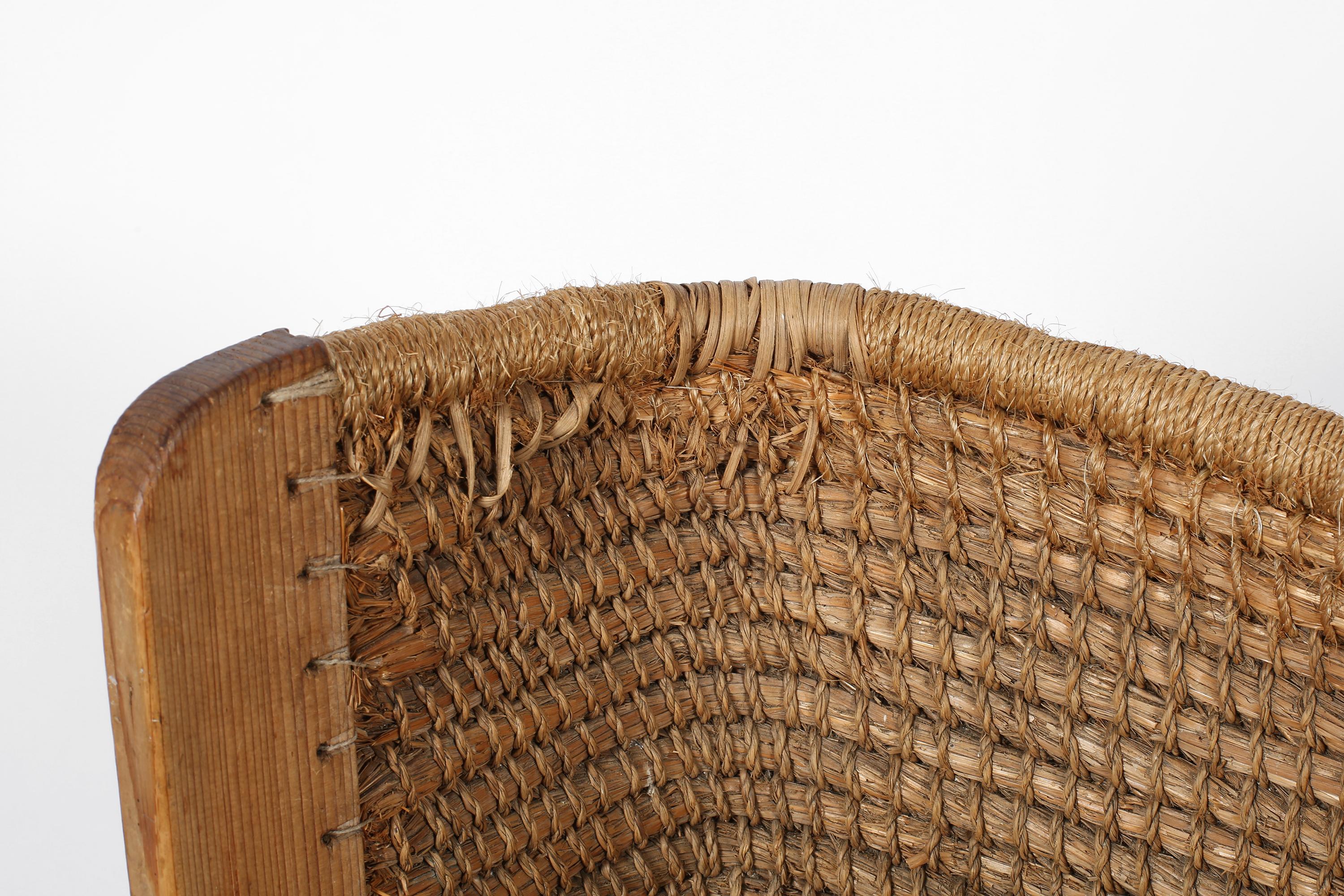 Late 19th Century Scottish Vernacular Pine and Woven Straw Orkney Chair In Good Condition In London, GB