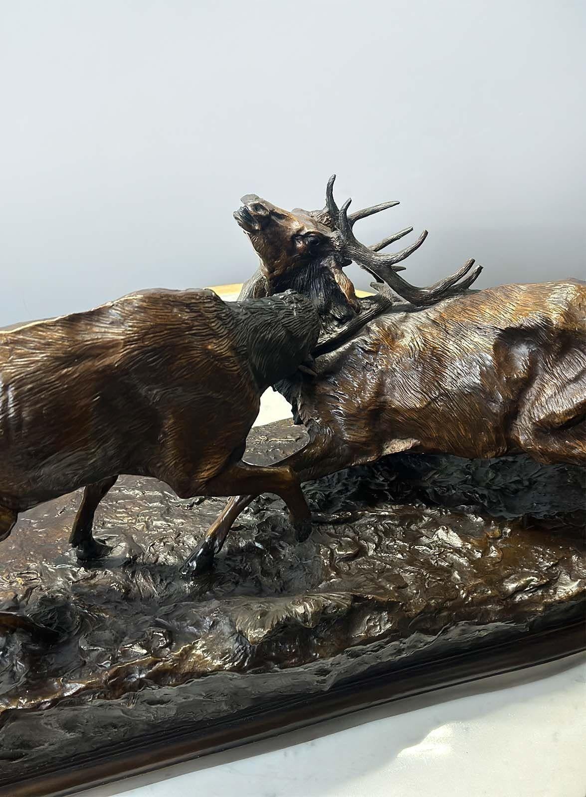 French Late 19th Century Sculpture of Two Fighting Elks by P.J. Mêne For Sale