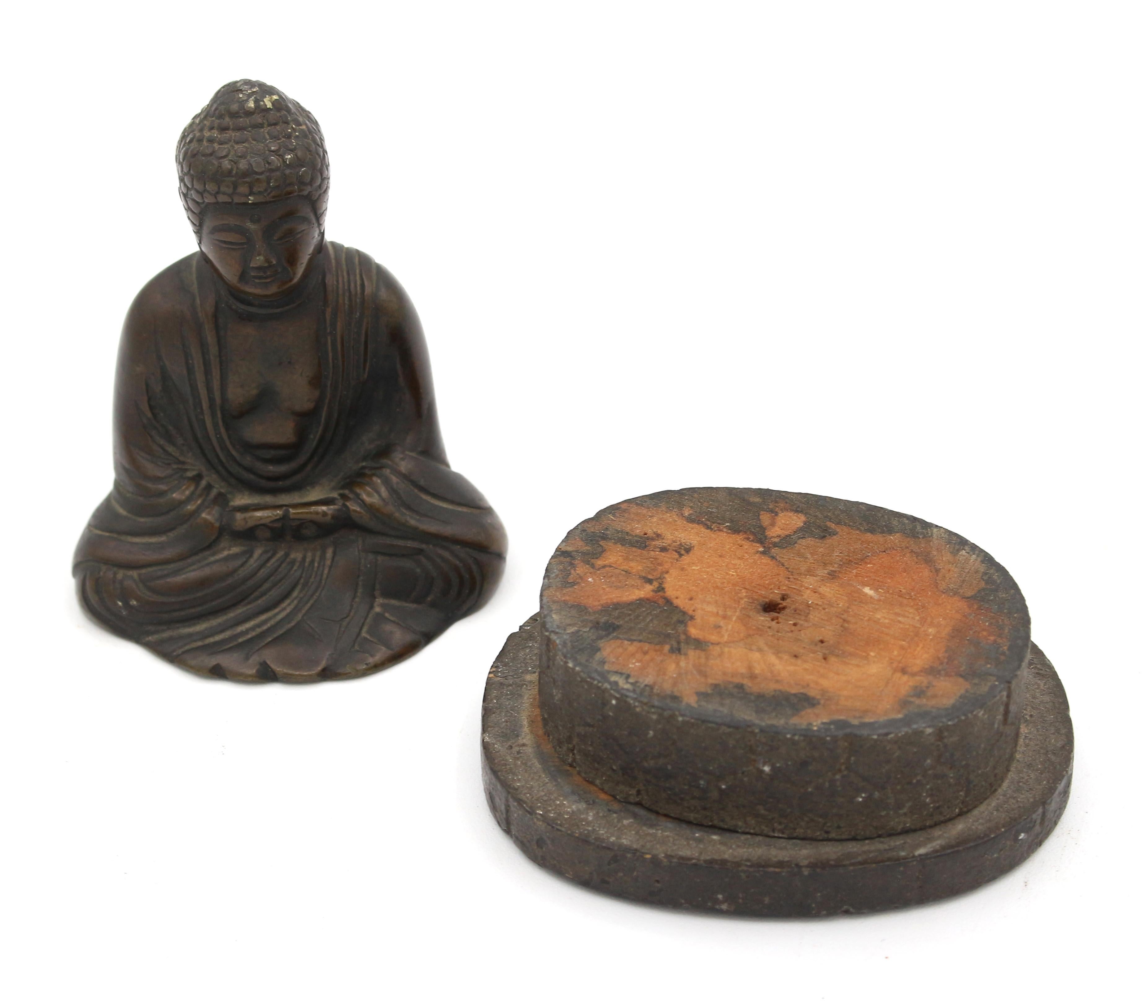 Late 19th Century Seated Bronze Meditation Buddha, Qing Dynasty For Sale 1