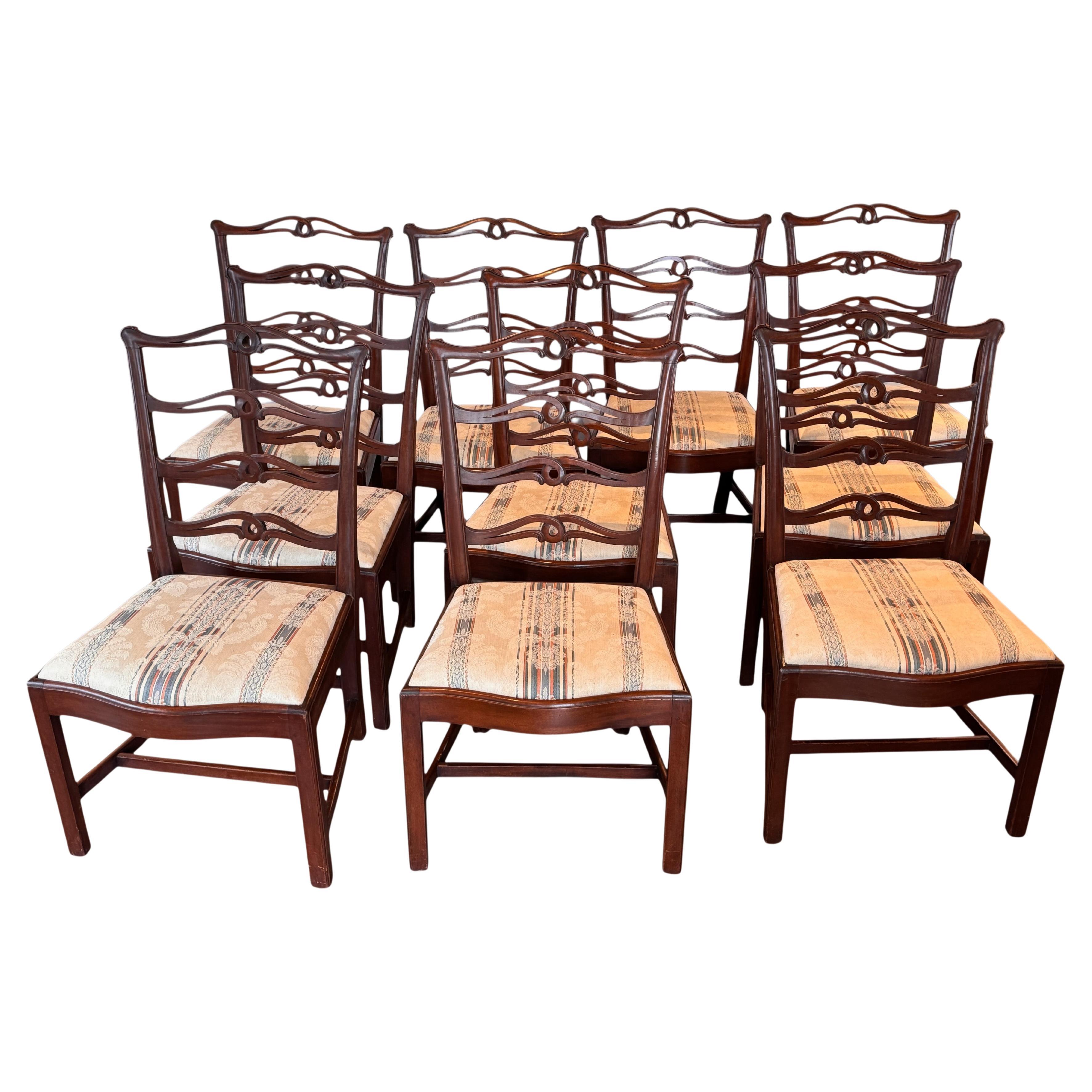 Late 19th Century Set of 10 Mahogany Dining Chairs en venta