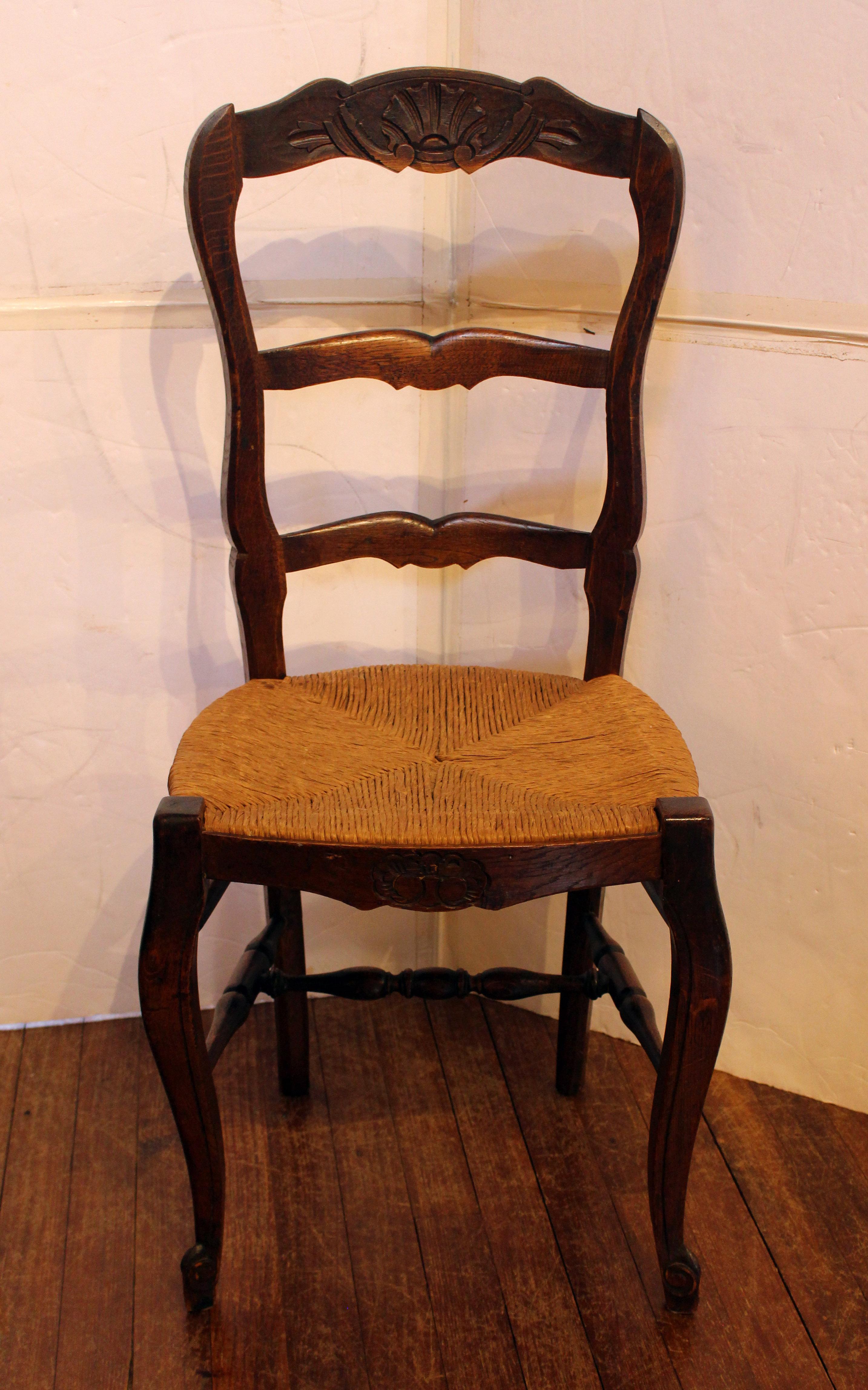 Late 19th Century Set of 8 Country French Dining Chairs In Good Condition In Chapel Hill, NC