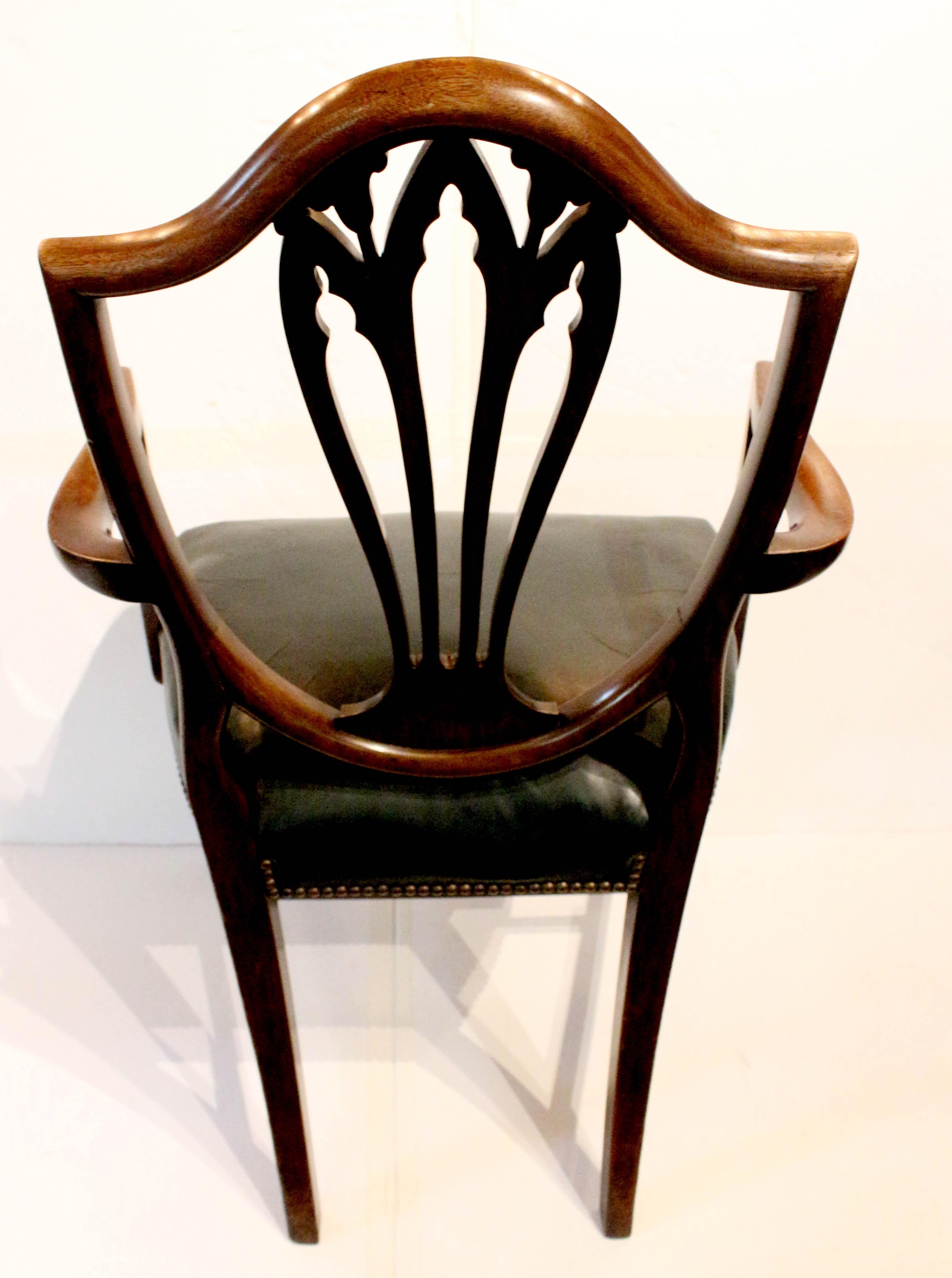 Late 19th Century Set of 8 Sheraton Style Dining Chairs, English 4