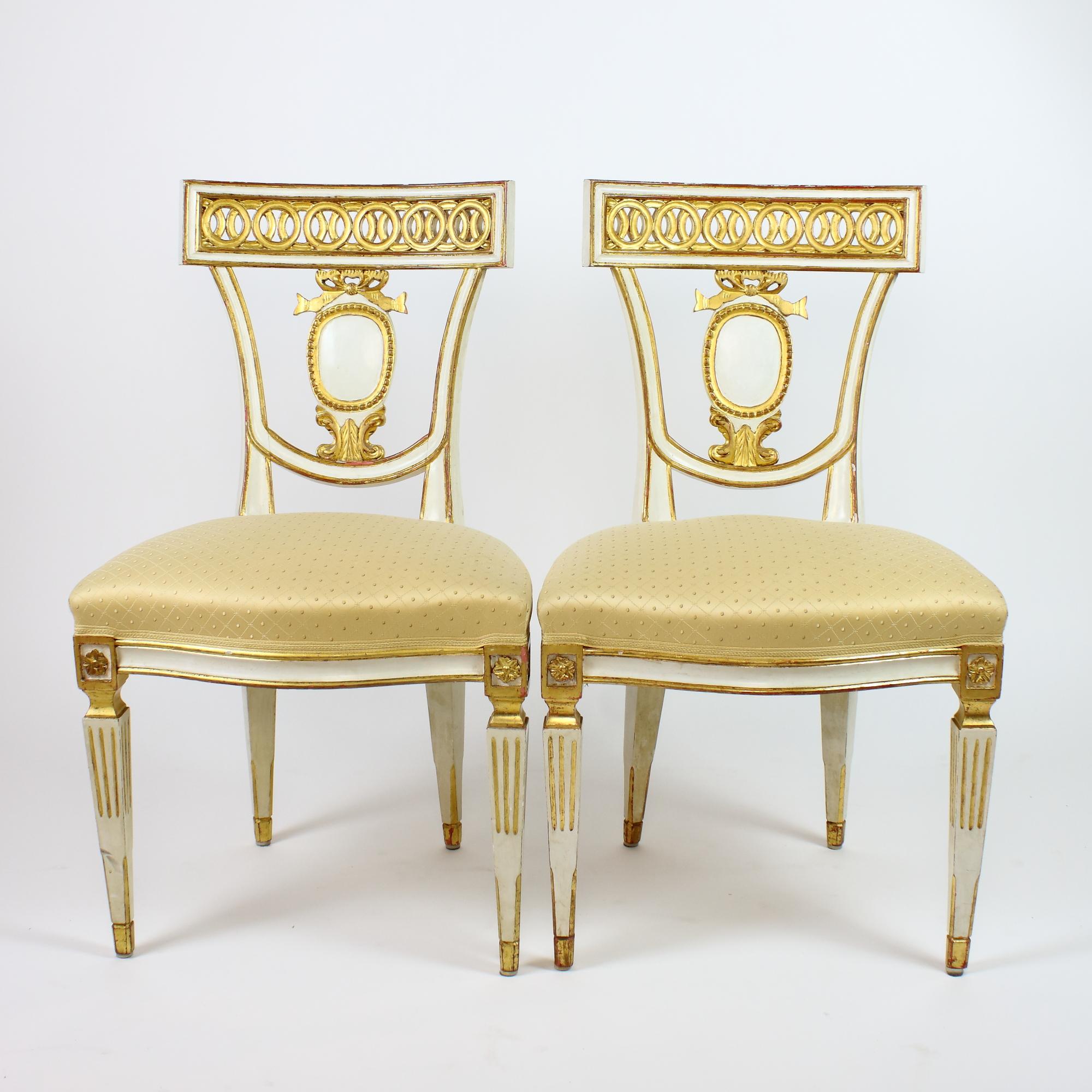 Ensemble de six chaises de salle à manger italiennes néoclassiques Klismos Empire de la fin du XIXe siècle en vente 5
