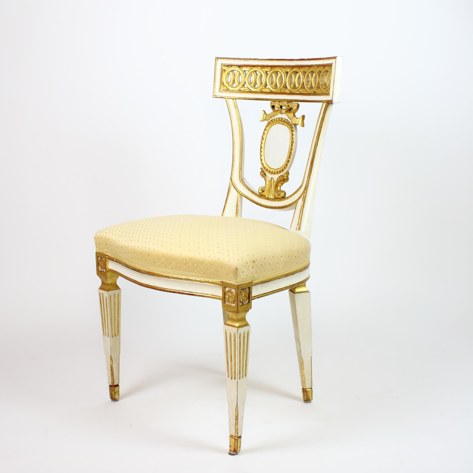Ensemble de six chaises de salle à manger italiennes néoclassiques Klismos Empire de la fin du XIXe siècle en vente 9