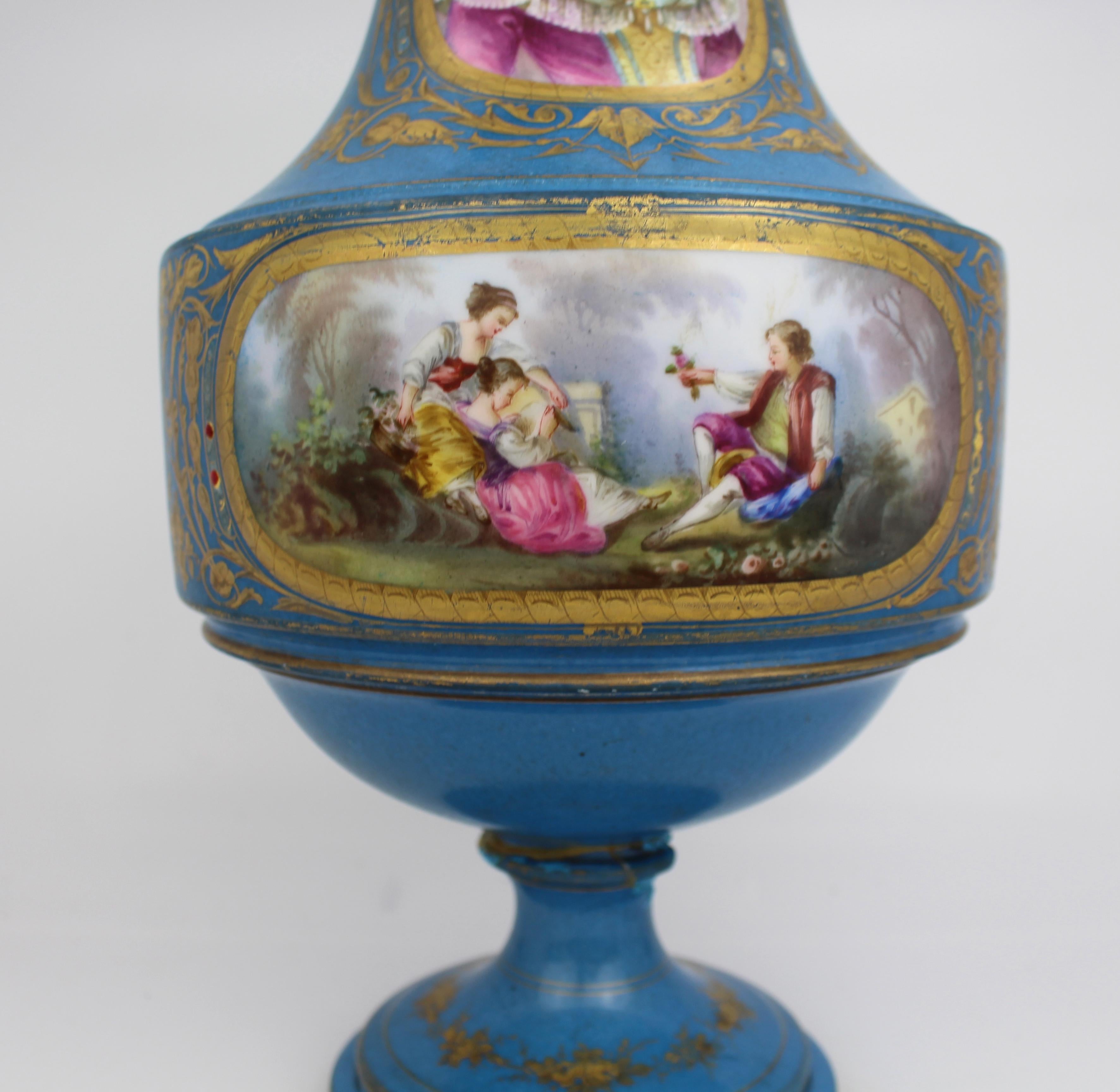 Late 19th Century Sèvres-Style Bleu Céleste Porcelain Vase im Angebot 11