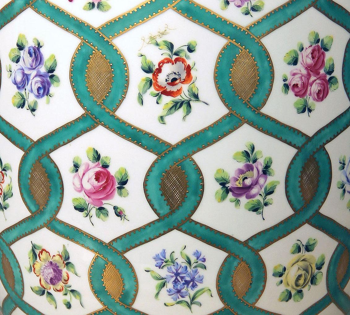 French Late 19th Century Sèvres Style Parcel-Gilt Porcelain Jardinière For Sale