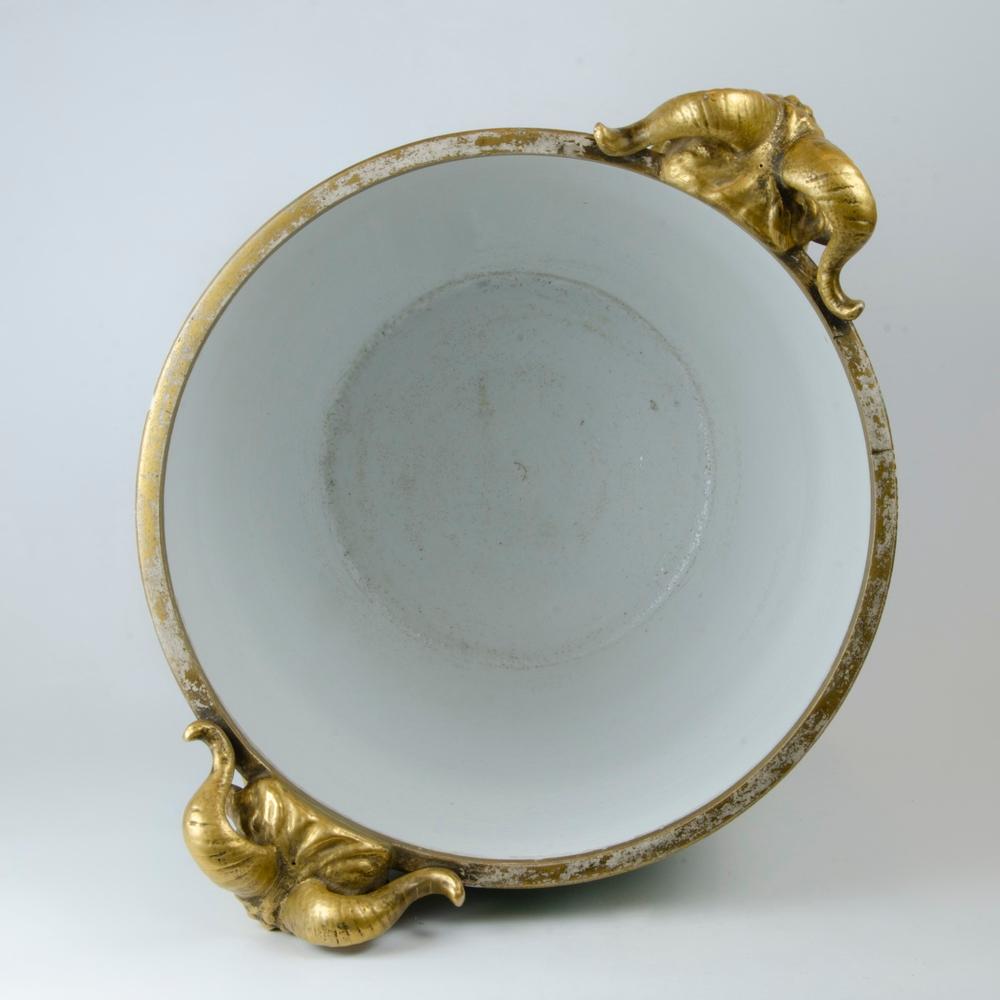 Sèvres Style Parcel-Gilt Porcelain Jardinière For Sale 2