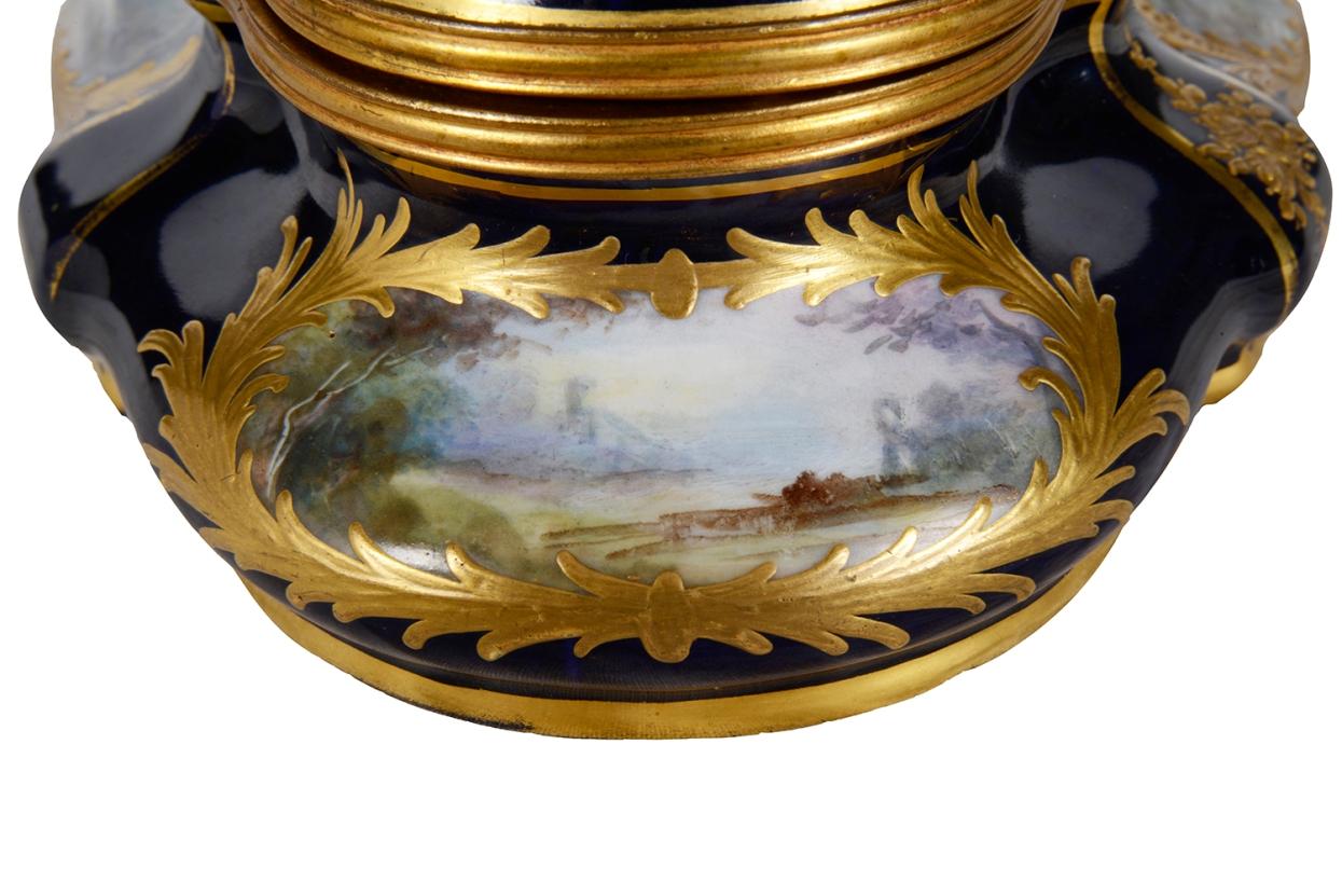 Hand-Painted Late 19th Century Sevres Style Porcelain Box