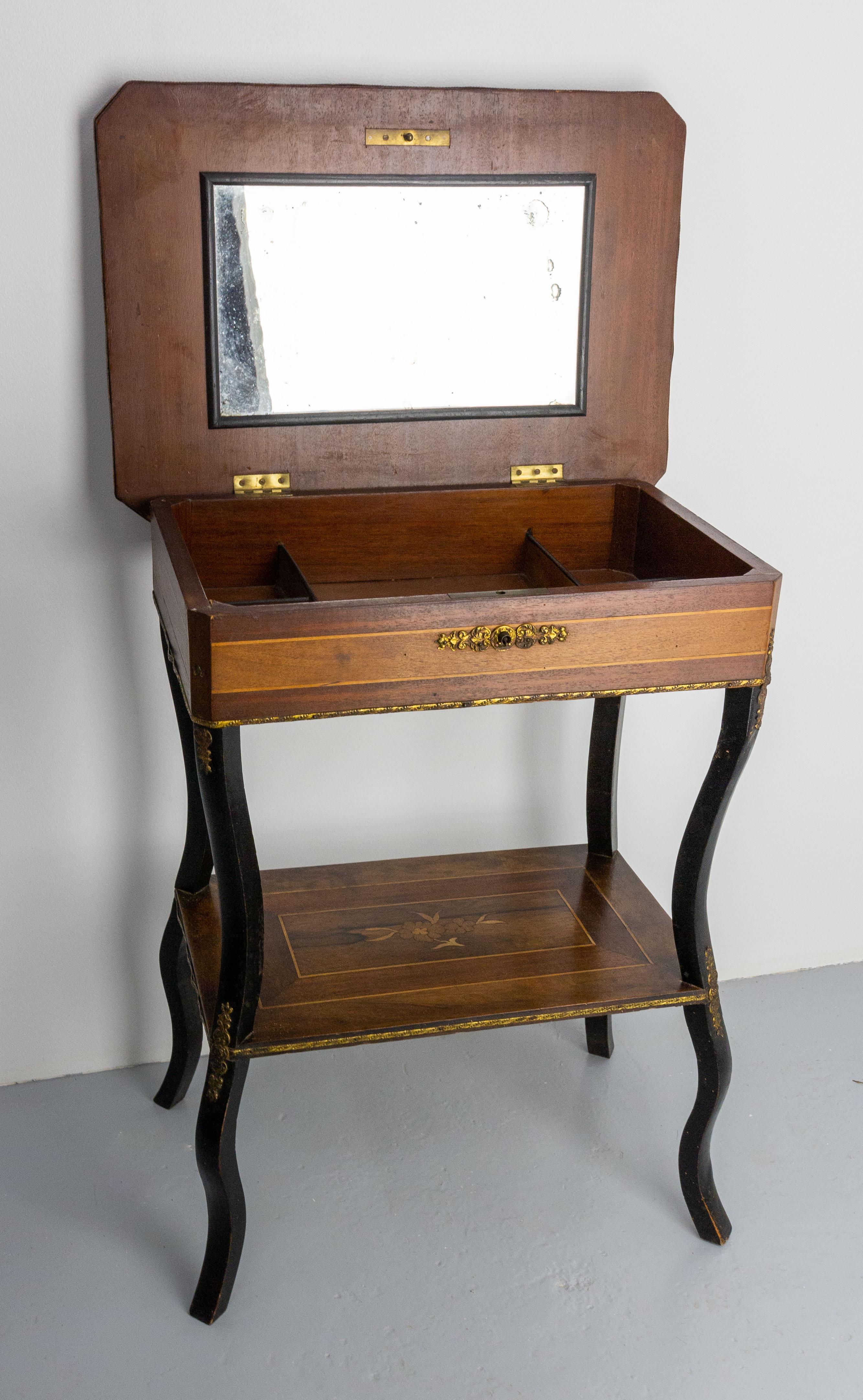 Late 19th Century Sewing Table Napoleon III Wood Marquetry and Brass, France For Sale 3