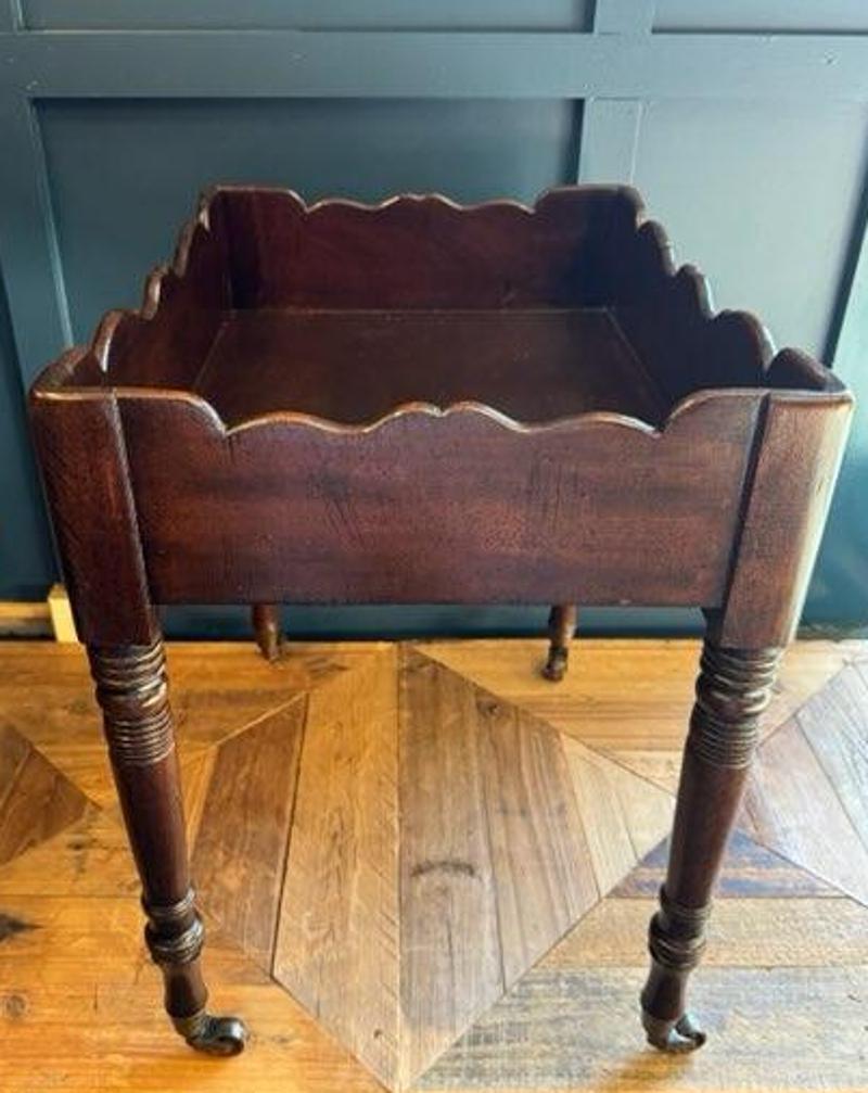 Late 19th Century Sheraton Style Bottle Canterbury Table on Brass Casters In Good Condition For Sale In Middleburg, VA