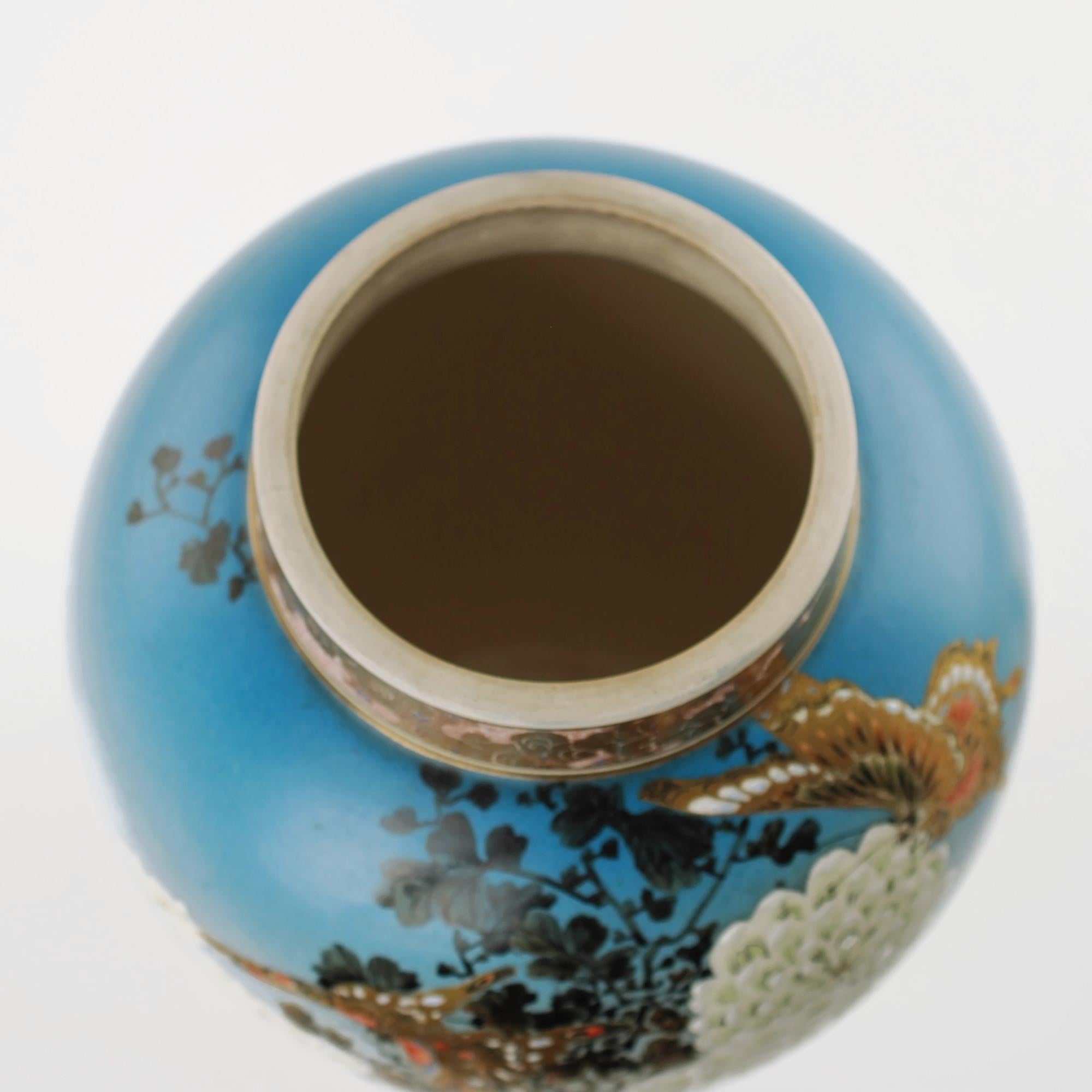 Late 19th Century Signed Japanese Hand Painted Satsuma Temple Jar Meiji Period For Sale 3