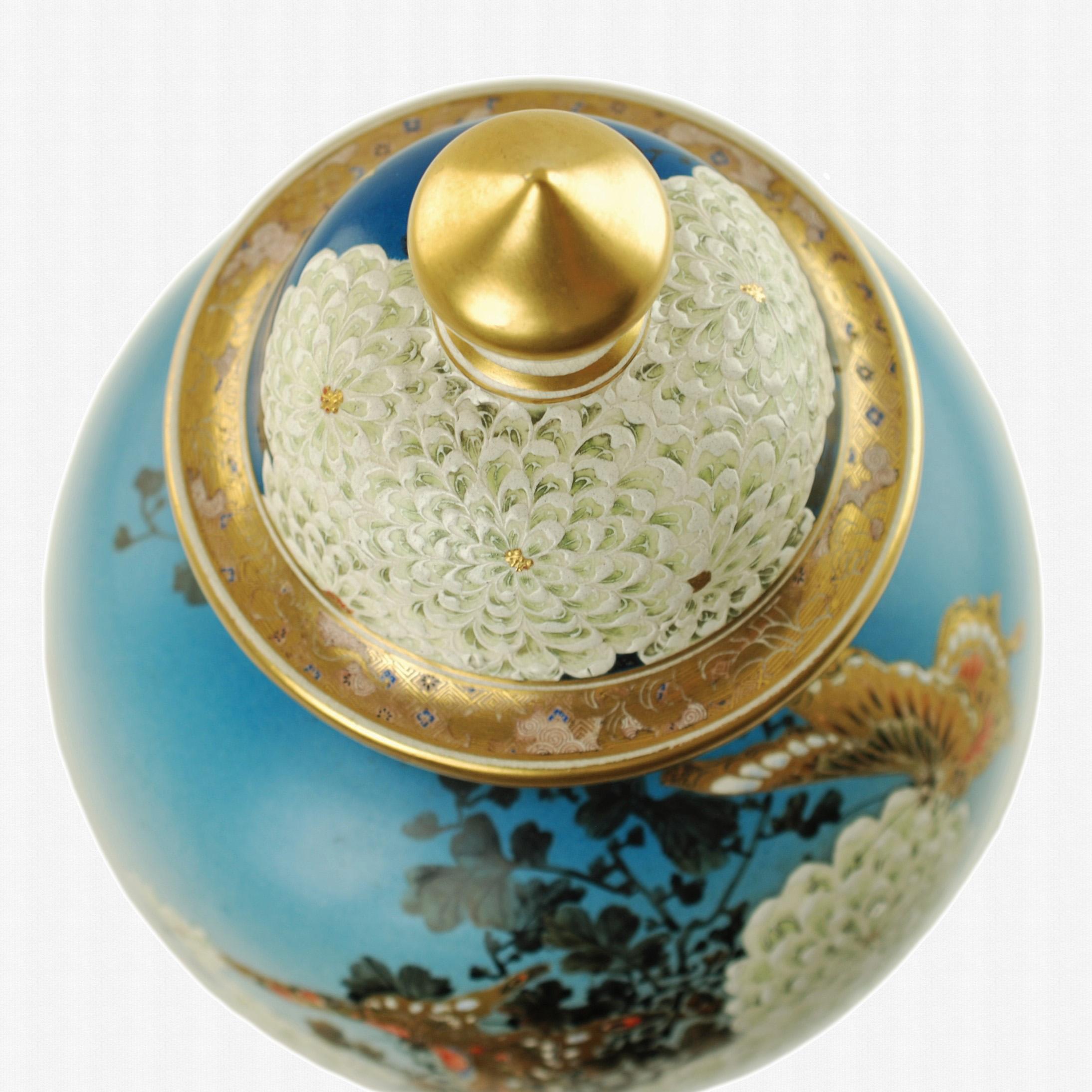 Late 19th Century Signed Japanese Hand Painted Satsuma Temple Jar Meiji Period For Sale 2