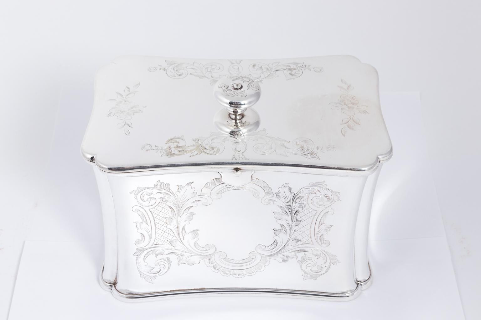 Late 19th Century Silver Plate Edwardian Tea Caddy Box In Good Condition In Stamford, CT