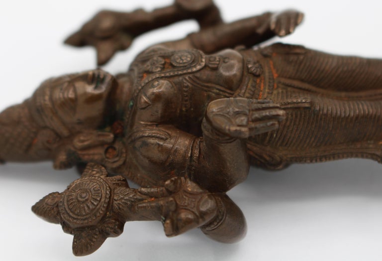 Late 19th Century Small Bronze Vishnu Statue For Sale 1