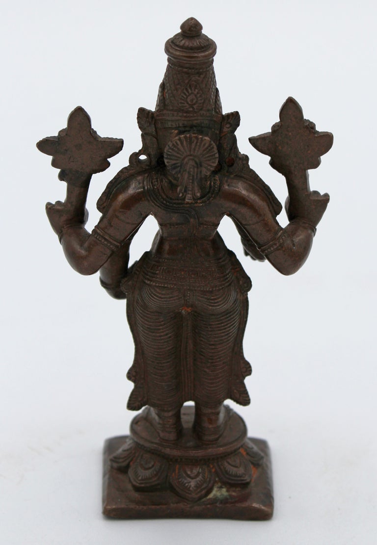 Late 19th Century Small Bronze Vishnu Statue For Sale 5