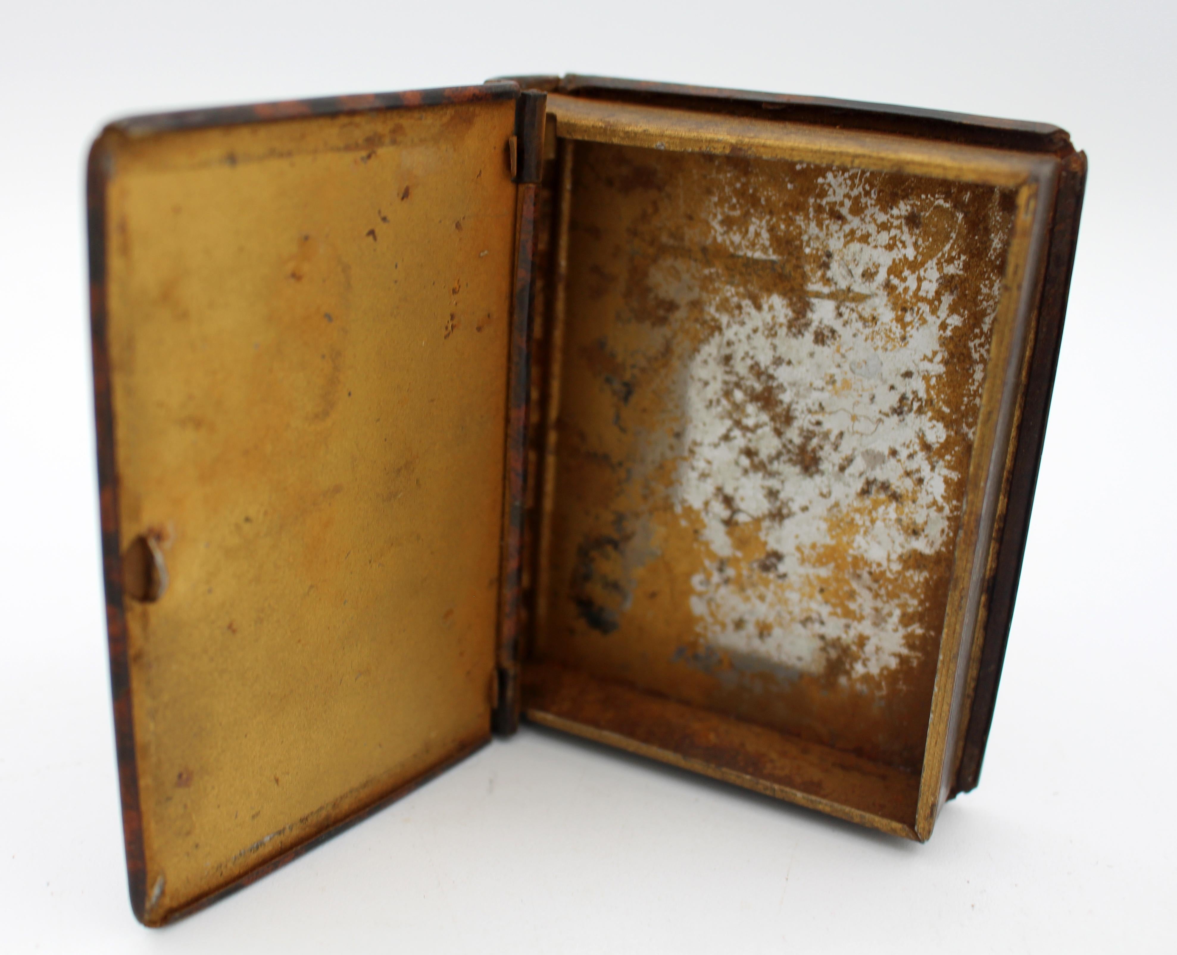 English Late 19th Century Small Faux Book Box For Sale