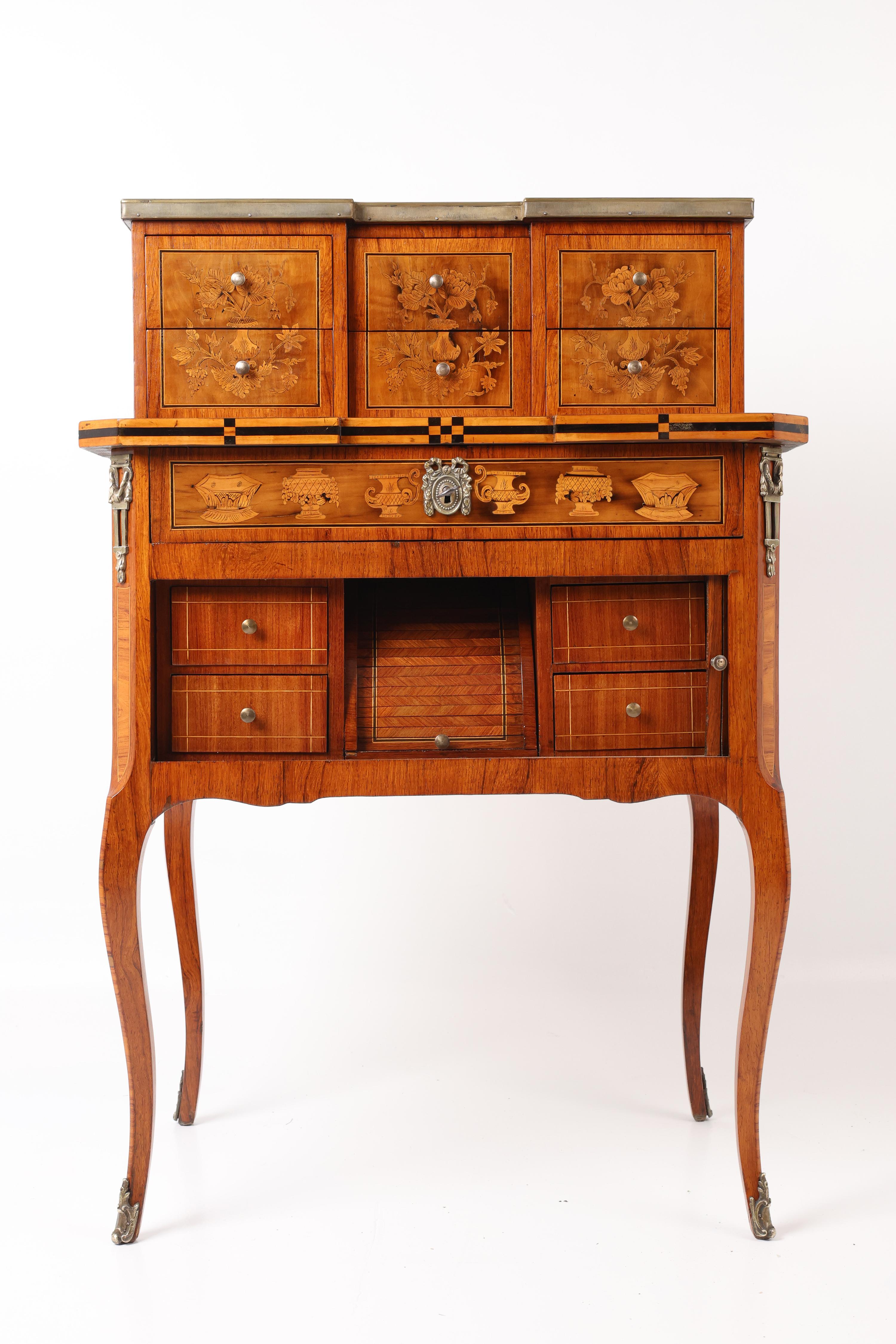 Louis XVI Late 19th Century Small Ladies’ Writing Desk For Sale