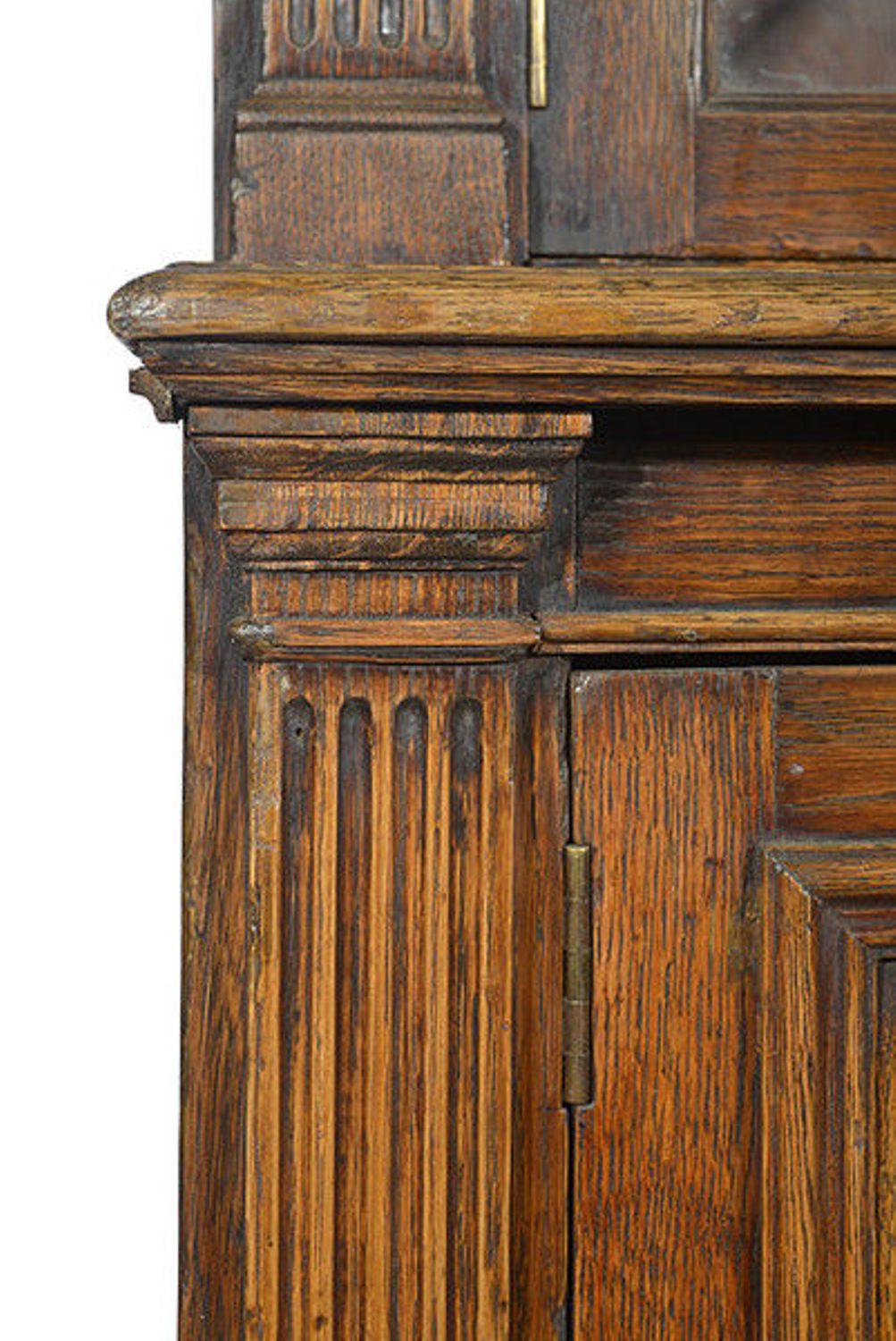 Late 19th Century Solid Oak Two-Part Bookcase of Good Proportions For Sale 2