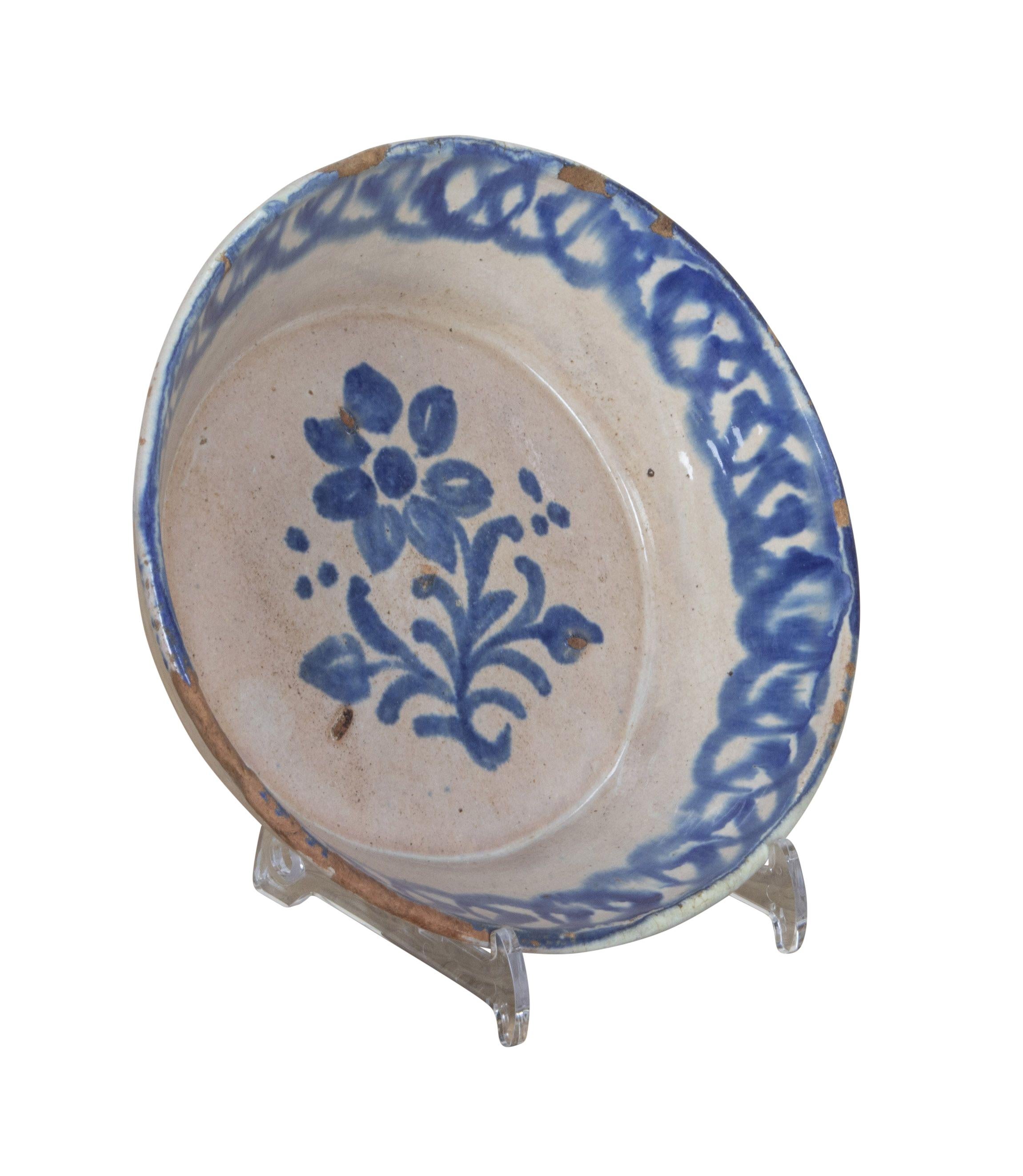 Espagnol Fin du 19e siècle, bol en poterie espagnole bleu et blanc Fajalauza en vente