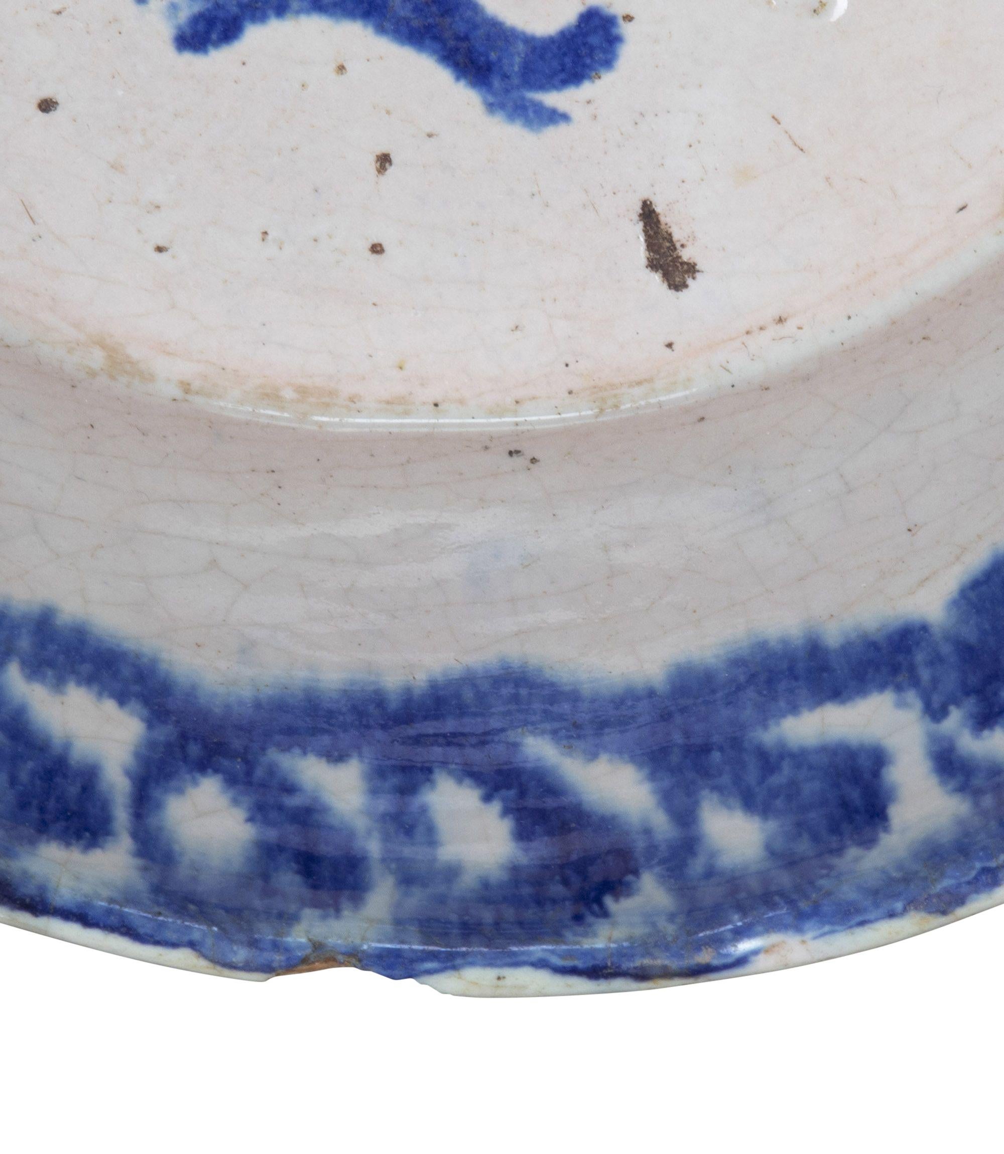 Fin du 19e siècle, bol en poterie espagnole bleu et blanc Fajalauza Bon état - En vente à Tetbury, Gloucestershire