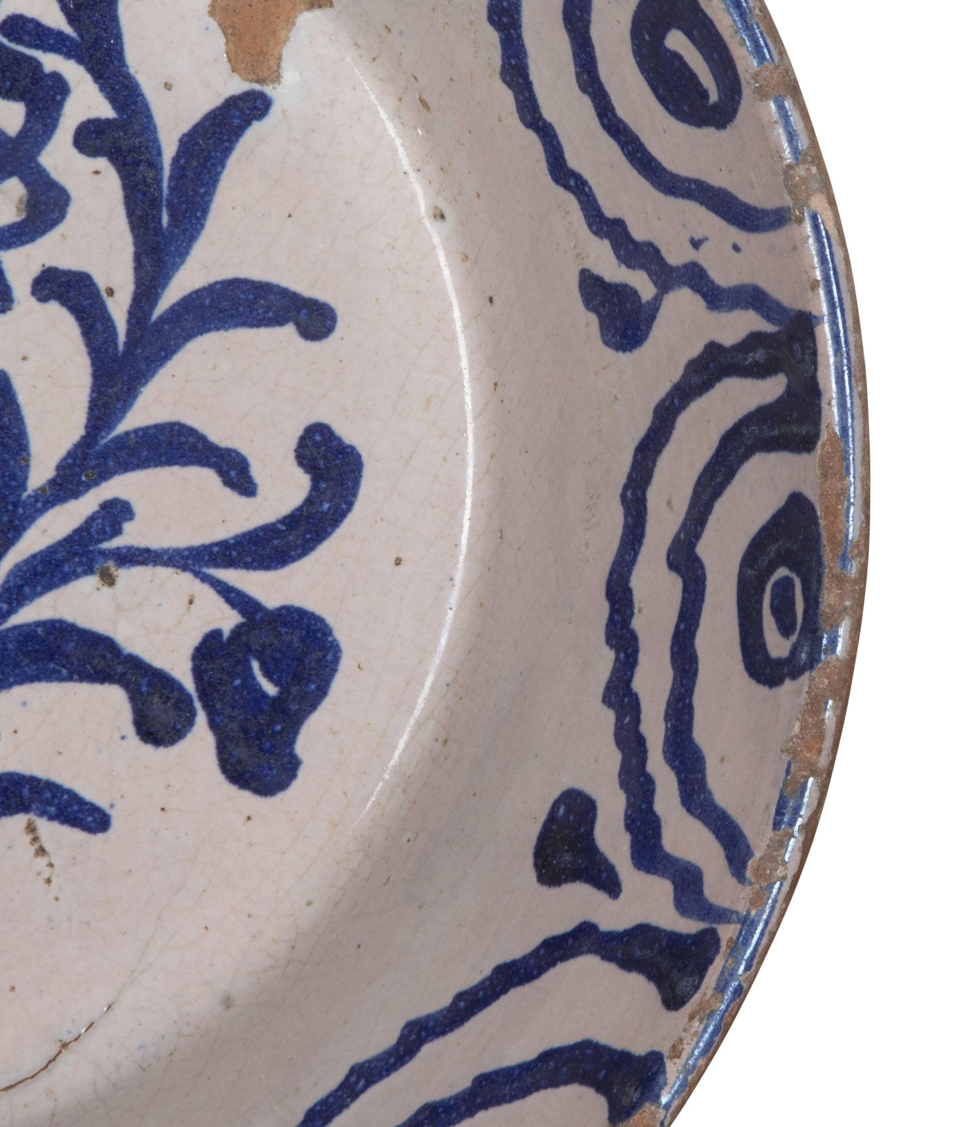 Céramique Fin du 19e siècle, bol en poterie espagnole bleu et blanc Fajalauza en vente