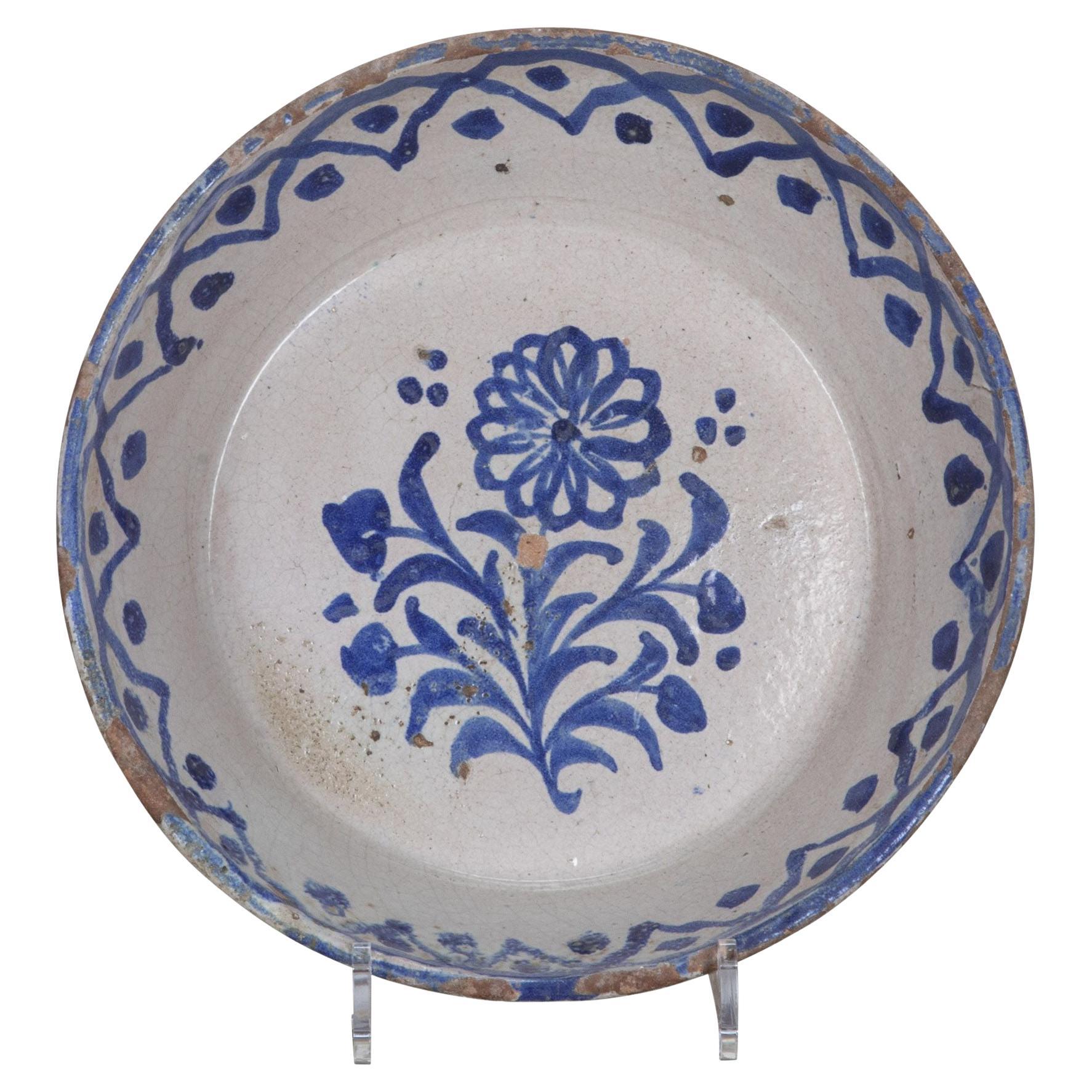 Late 19th Century Spanish Blue and White Fajalauza Pottery Bowl