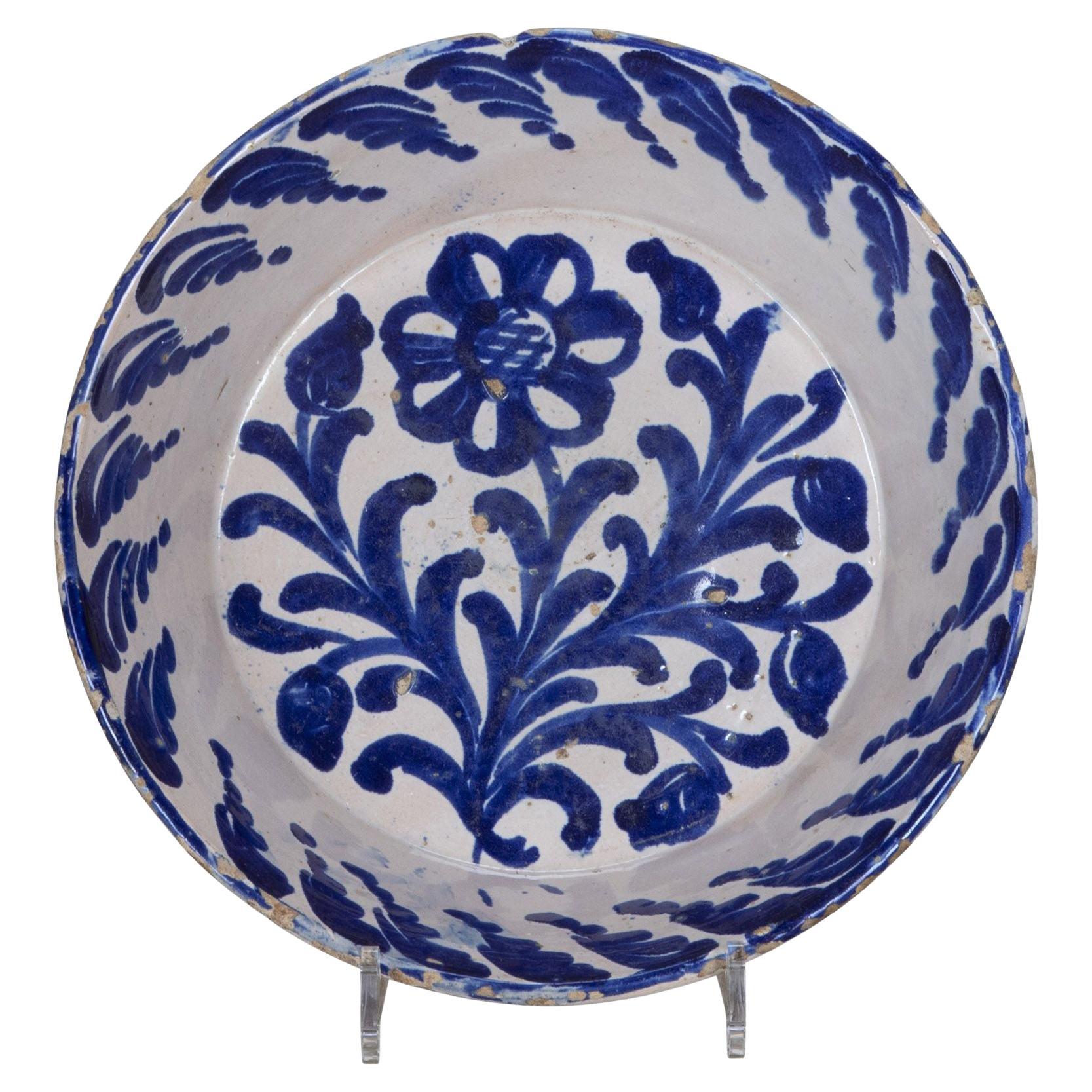 Late 19th Century Spanish Blue and White Fajalauza Pottery Bowl