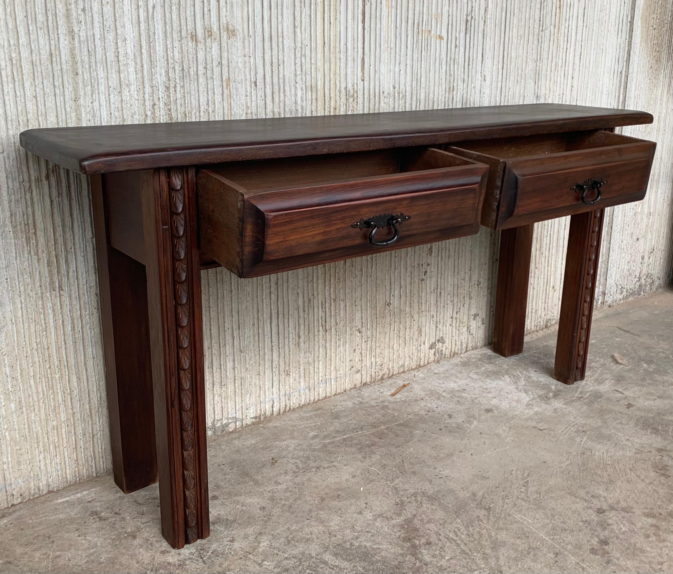 Late 19th Century Spanish Console Table with Drawers and Carved Legs In Good Condition In Miami, FL