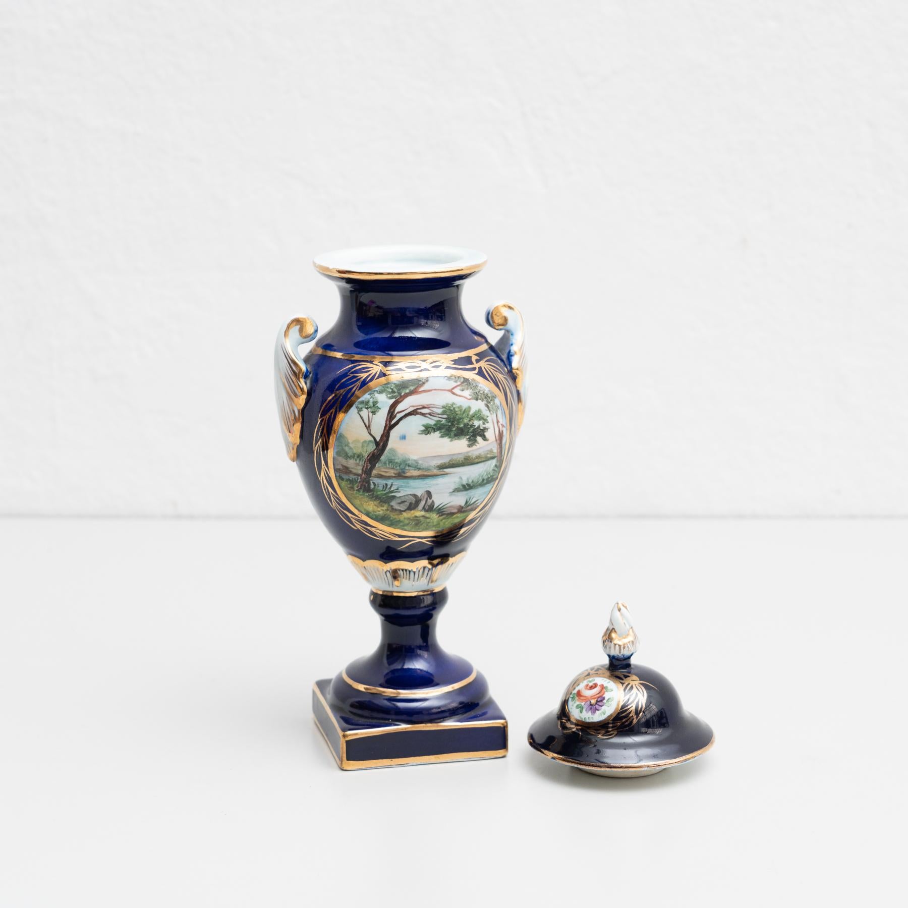 Late 19th Century Spanish Serves Style Lidded Vase For Sale 7