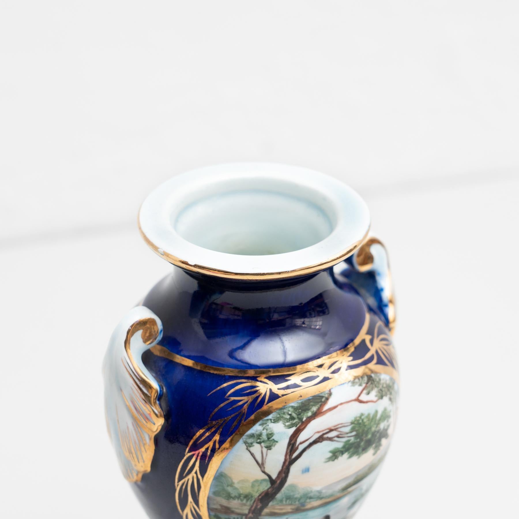 Vaso con coperchio in stile servo spagnolo della fine del XIX secolo in vendita 10
