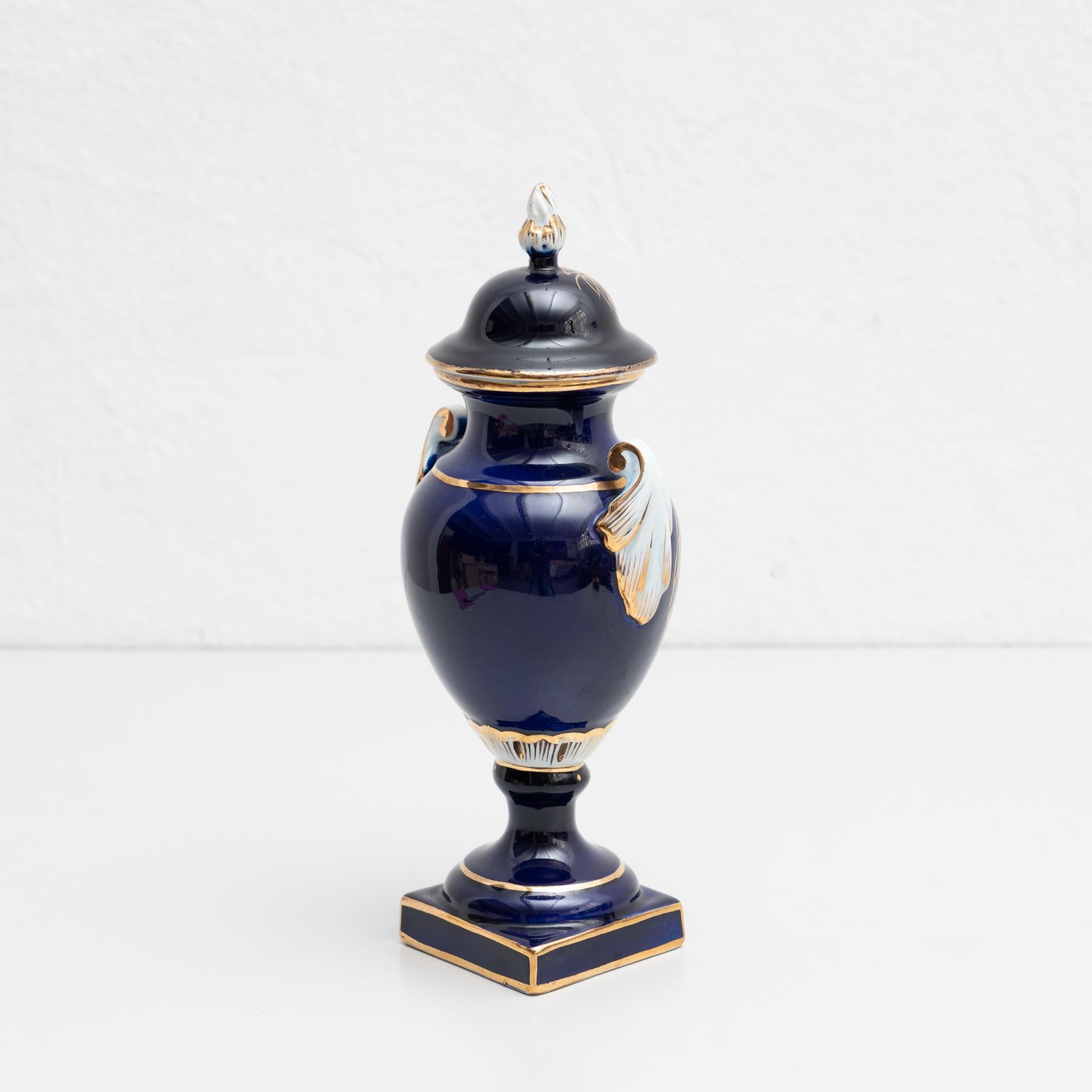 Hand-Painted Late 19th Century Spanish Serves Style Lidded Vase For Sale