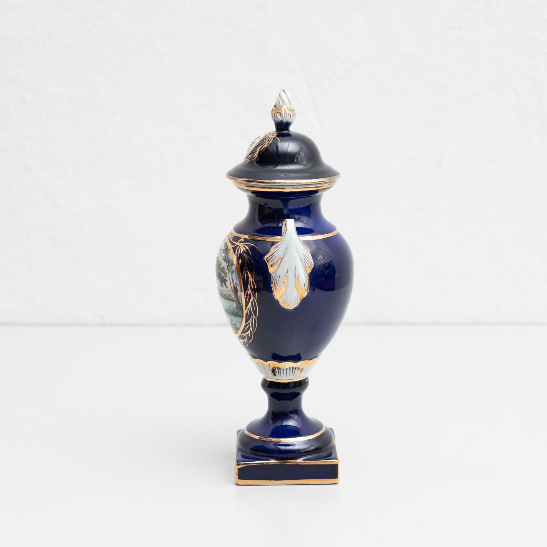 Late 19th Century Spanish Serves Style Lidded Vase For Sale 1