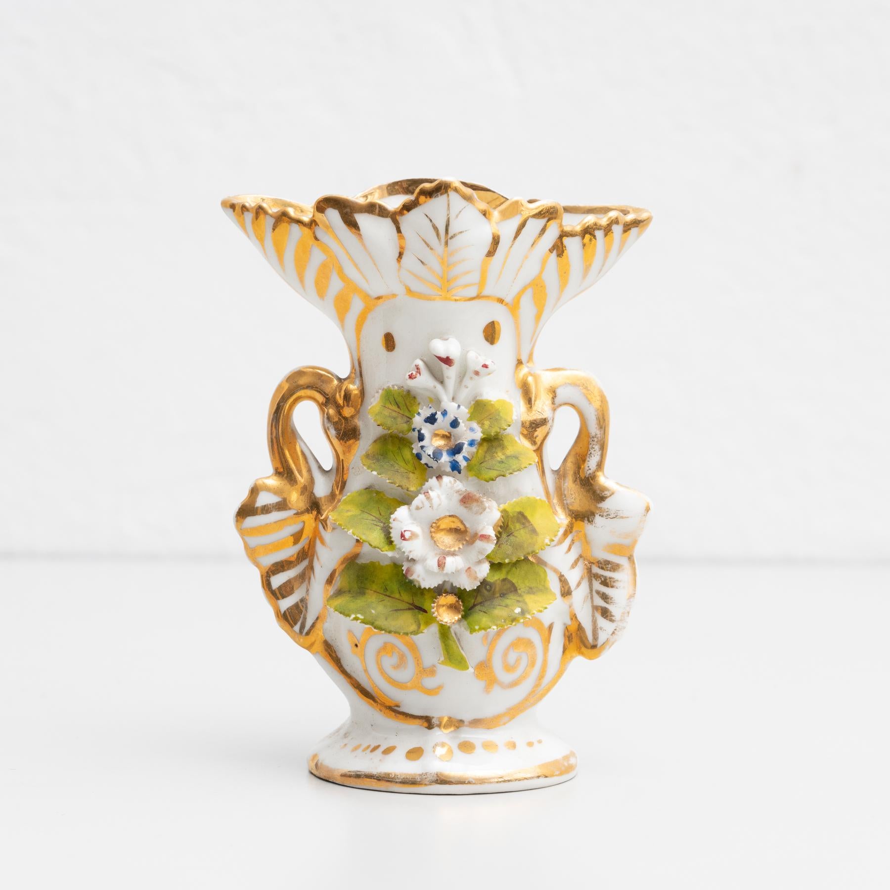 Vase de style Serves espagnol de la fin du 19e siècle en vente 3