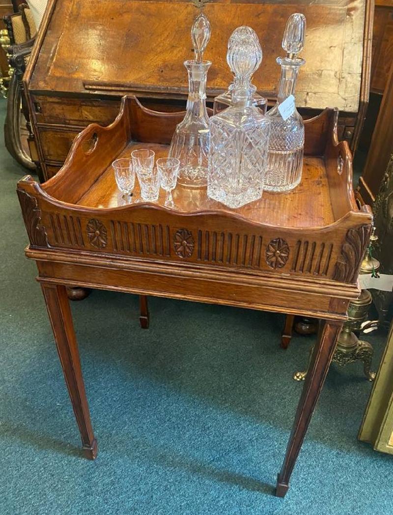Late 19th Century Square Wooden Tray Table with Removable Tray For Sale 5