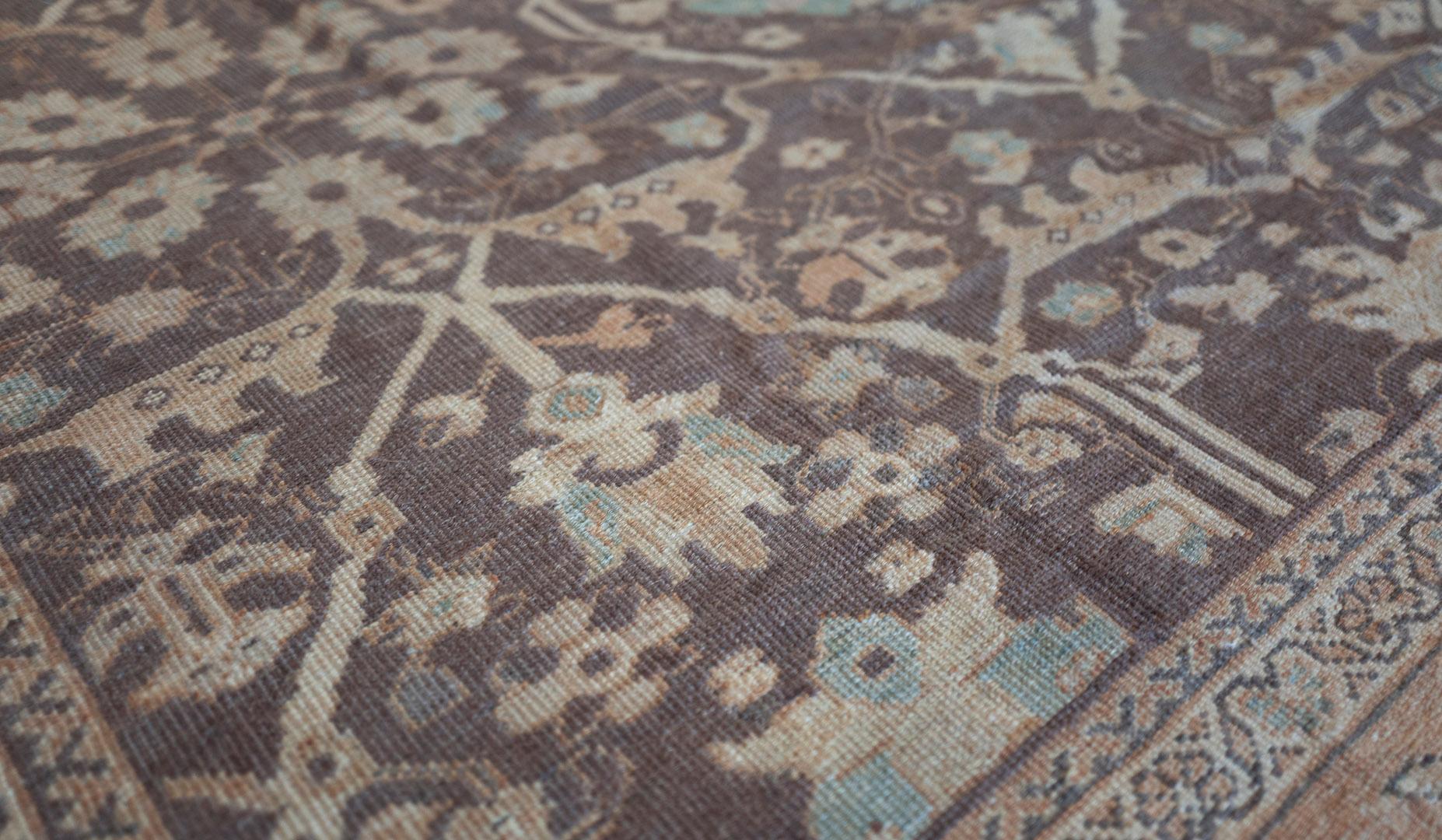 Persiano Tappeto Sultanabad Rugs della fine del XIX secolo proveniente dalla Persia occidentale in vendita