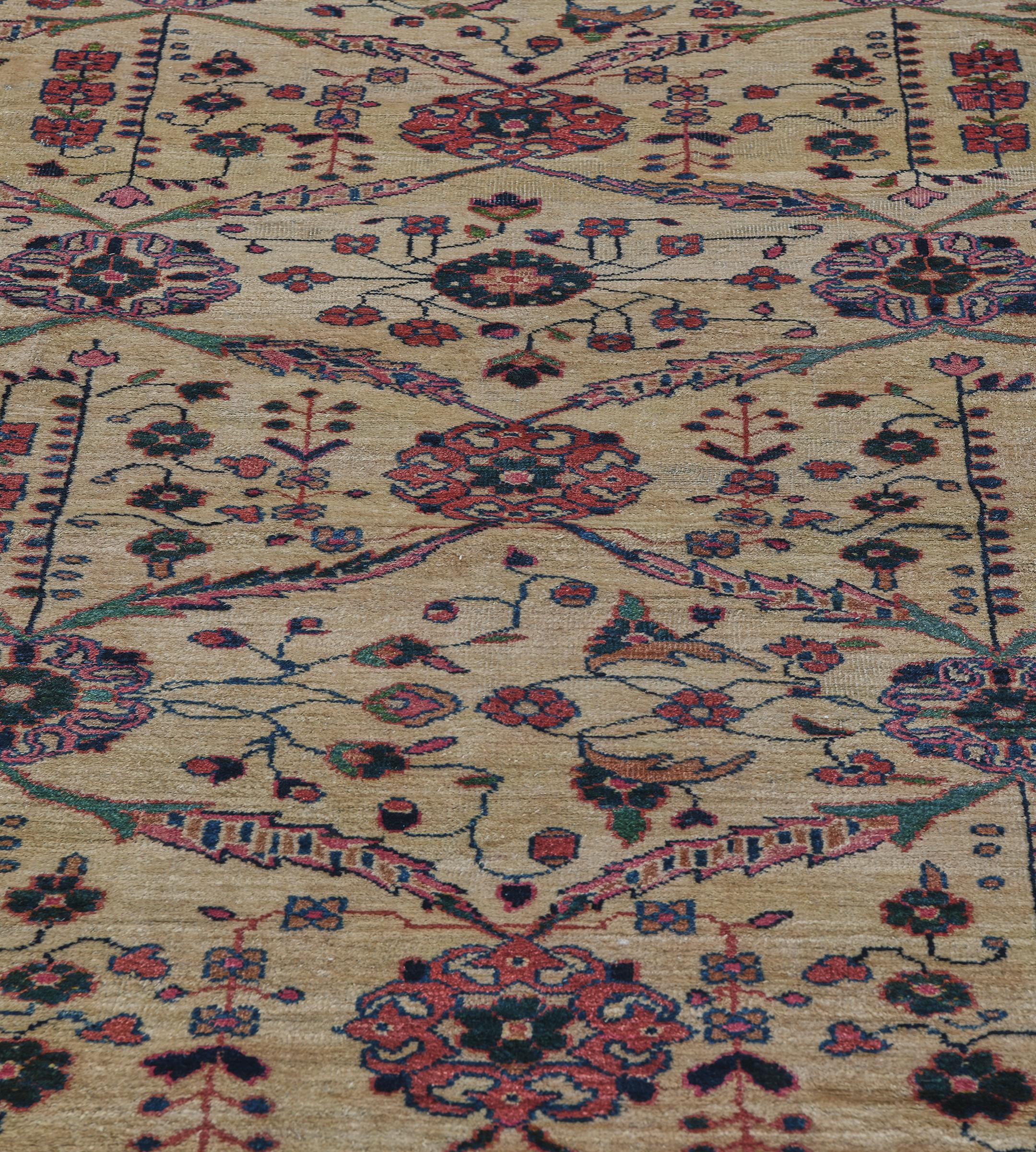 Tappeto Sultanabad Rugs della fine del XIX secolo proveniente dalla Persia occidentale in vendita 2